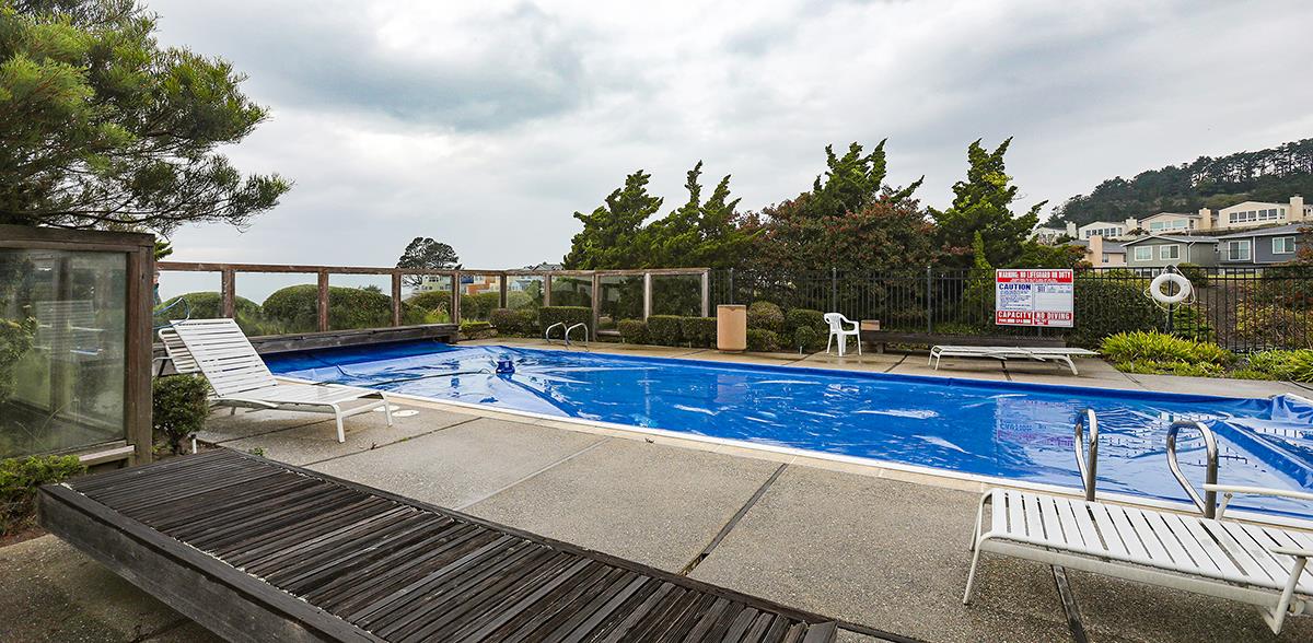 270 Beachview Avenue 14