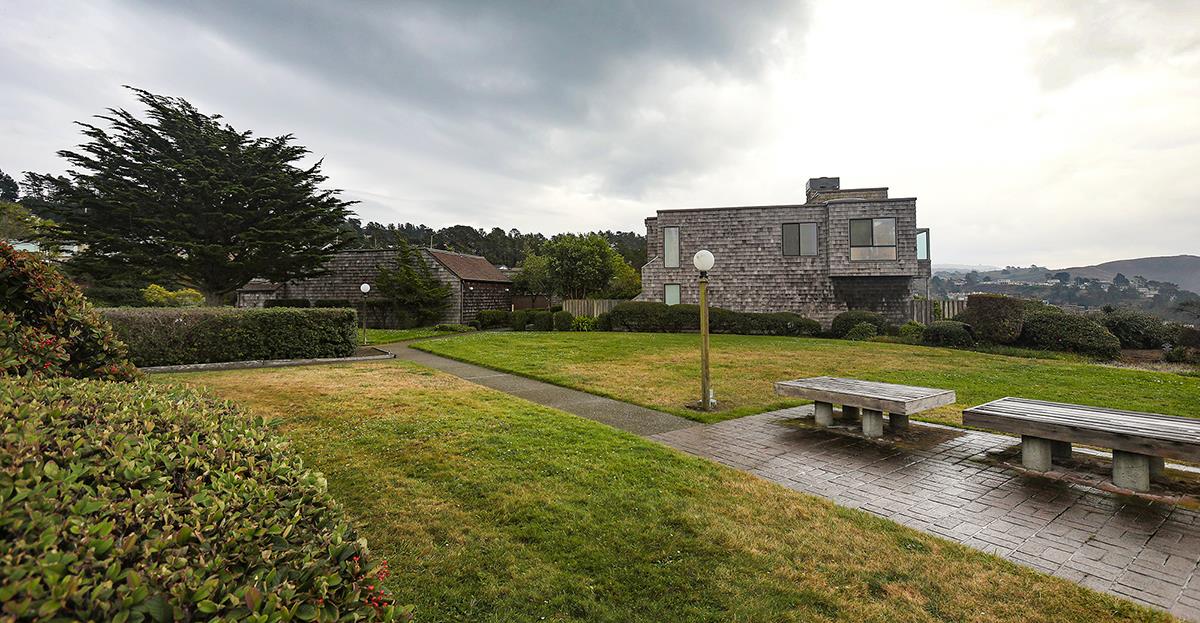 270 Beachview Avenue 14