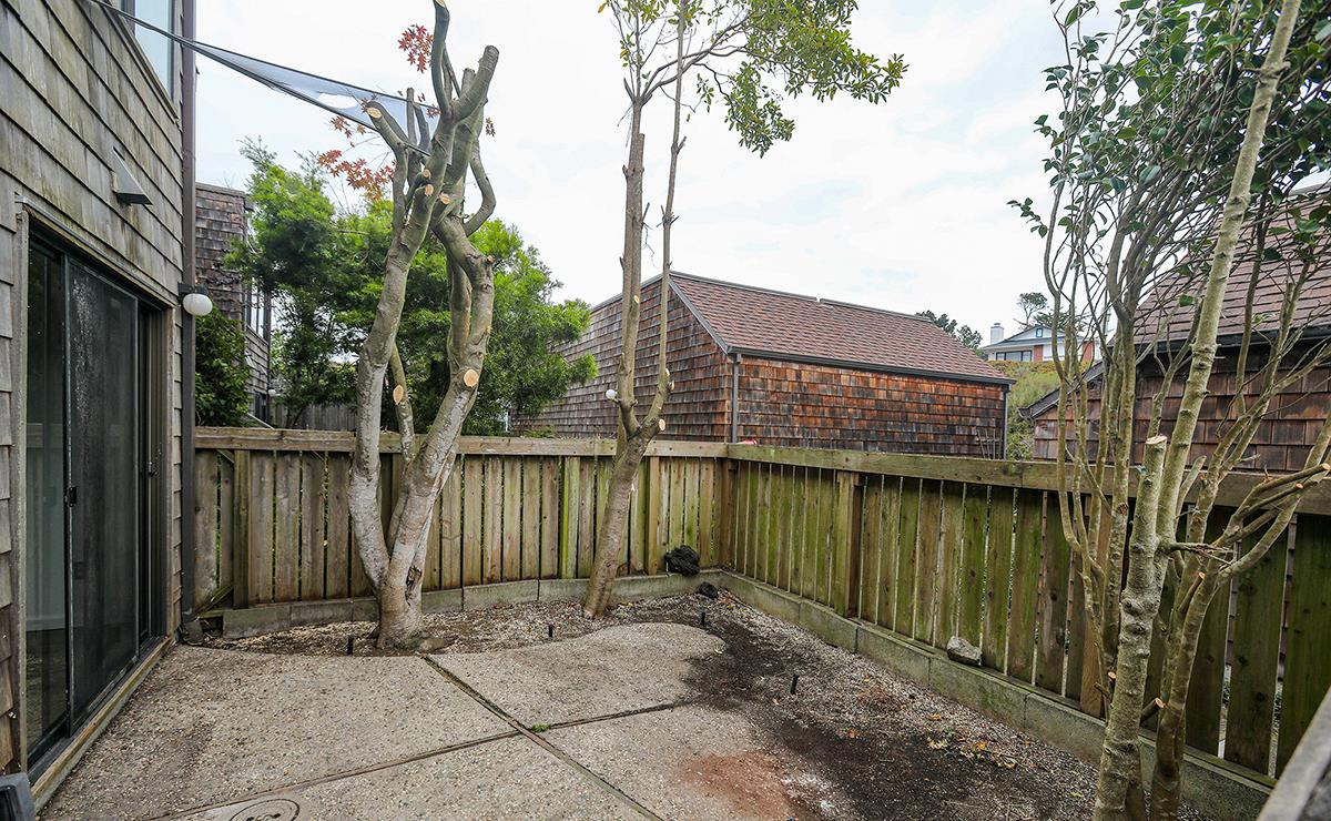 270 Beachview Avenue 14