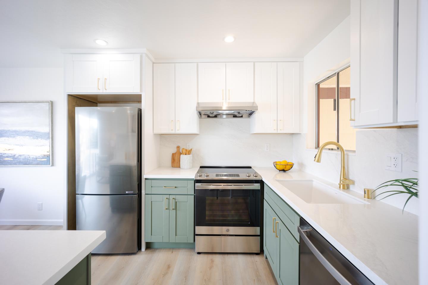 128 Saint Michaels Court