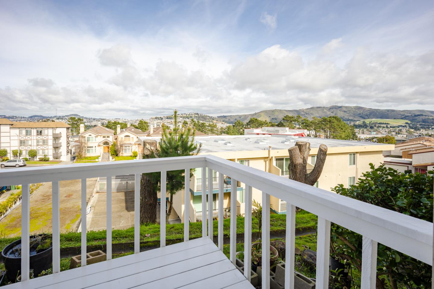 128 Saint Michaels Court