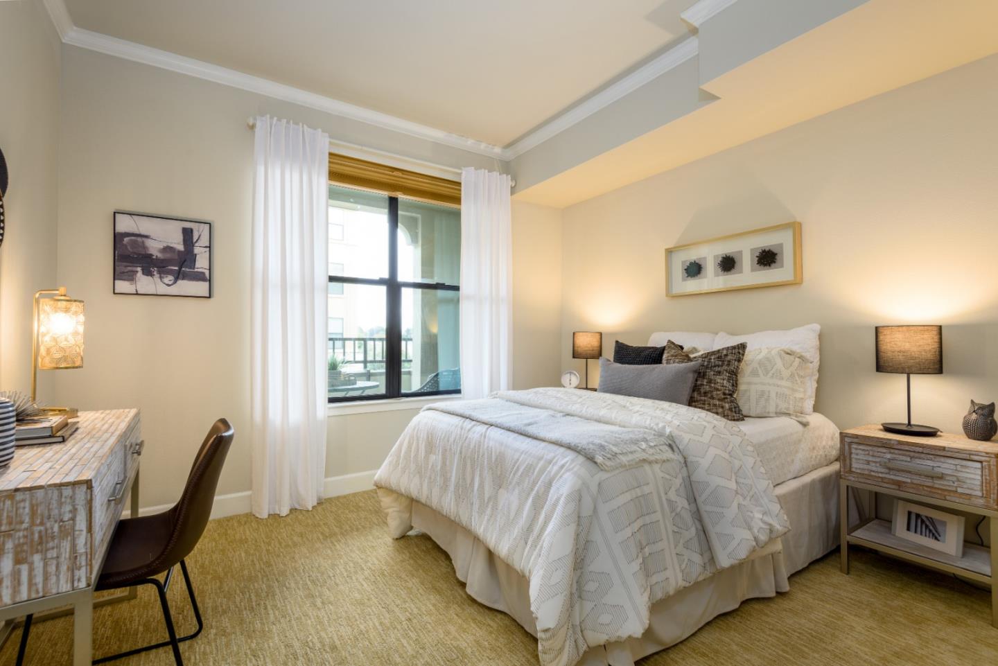 1001 Laurel Street 214