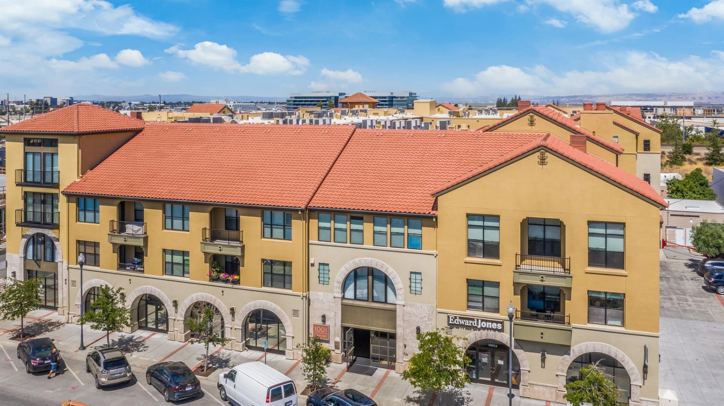 1001 Laurel Street 214