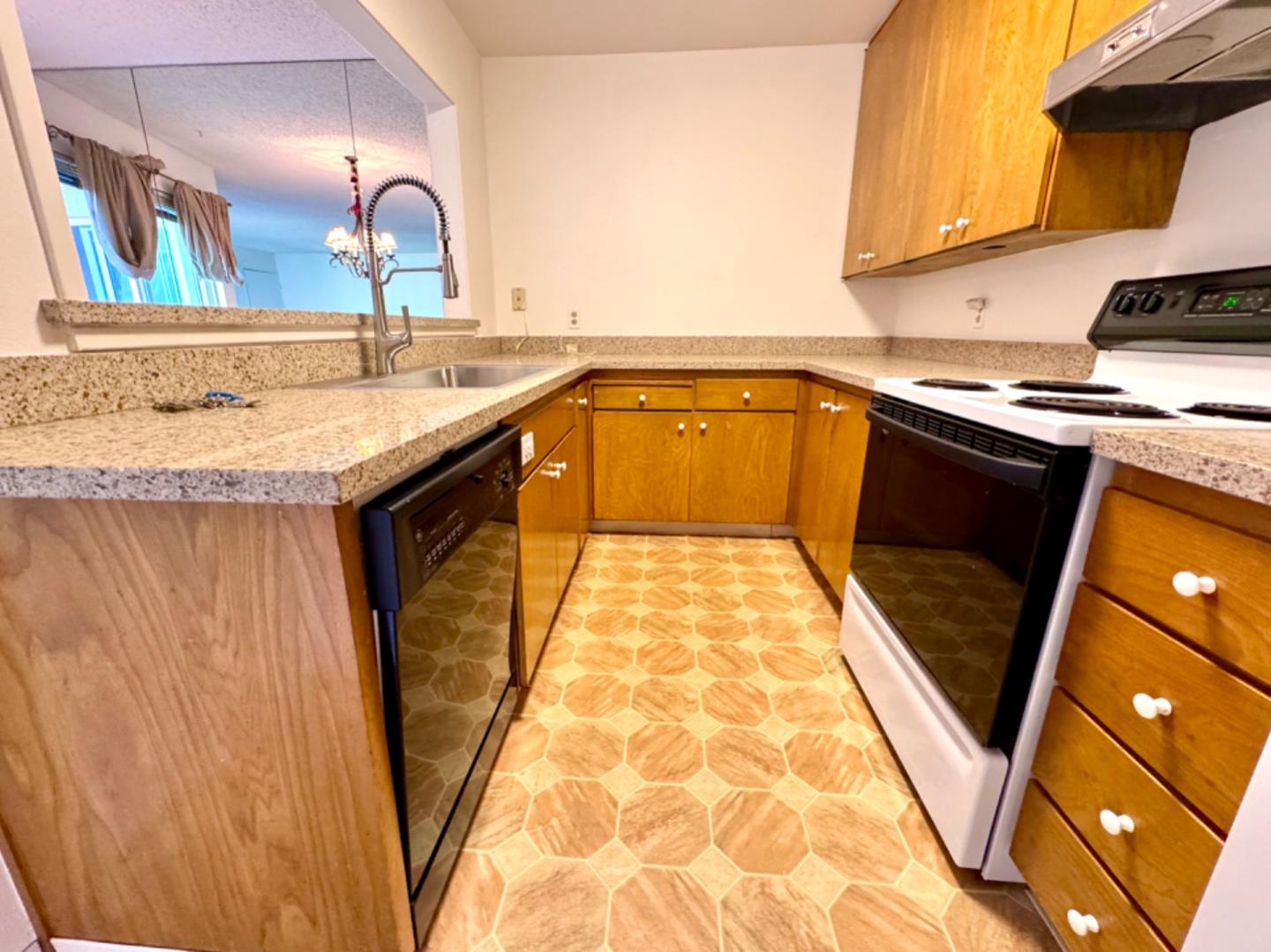 800 North Delaware Street 308