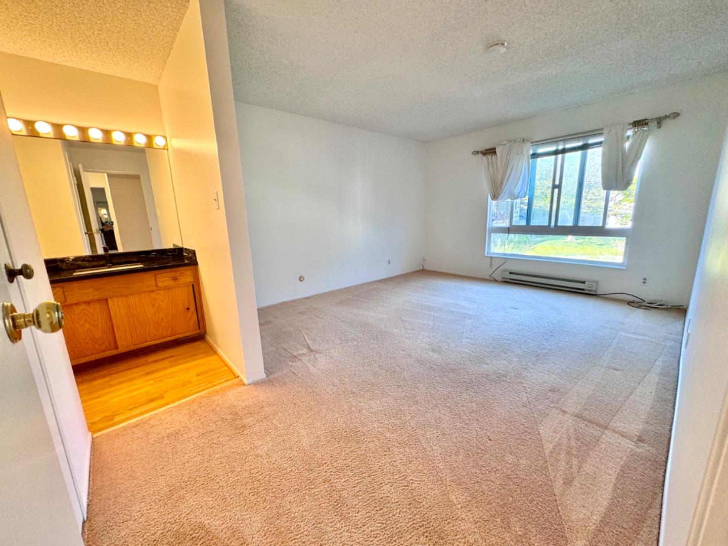 800 North Delaware Street 308