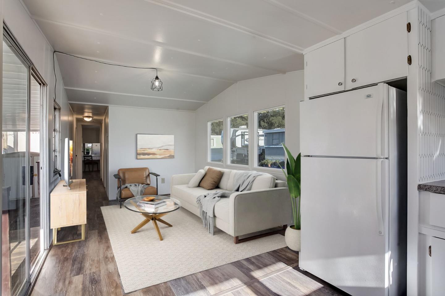 1700 El Camino Real Unit: 17-11