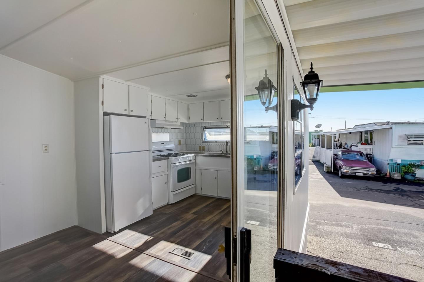 1700 El Camino Real Unit: 17-11