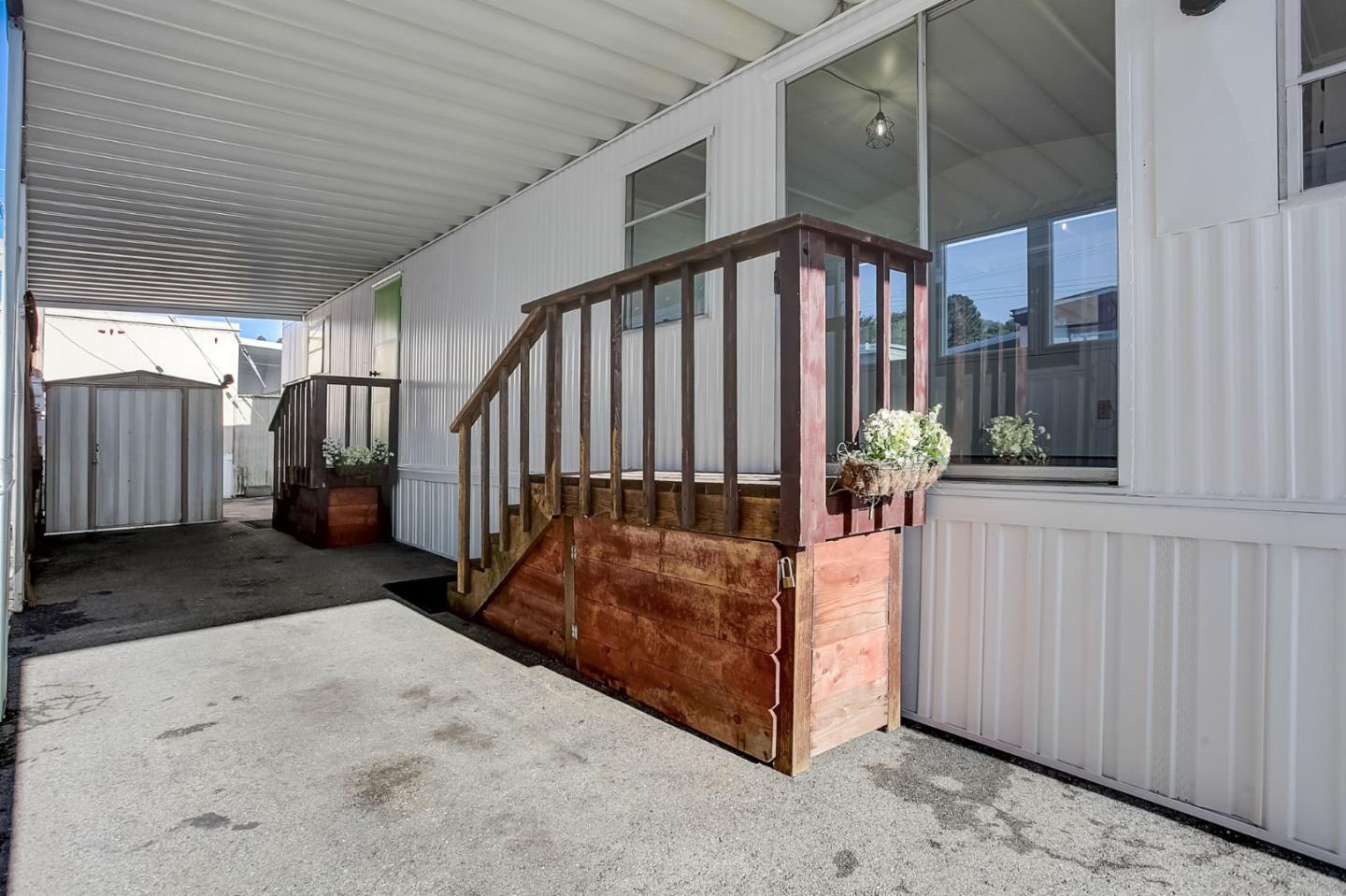 1700 El Camino Real Unit: 17-11