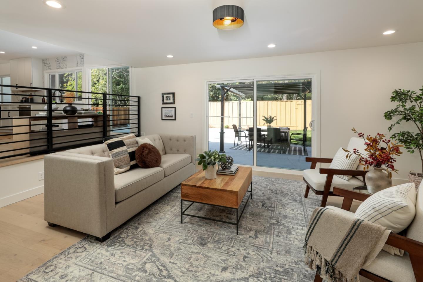 3935 Wellington Square