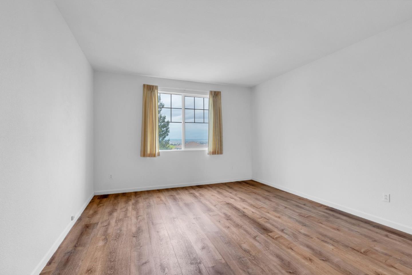 2527 Cambridge Drive