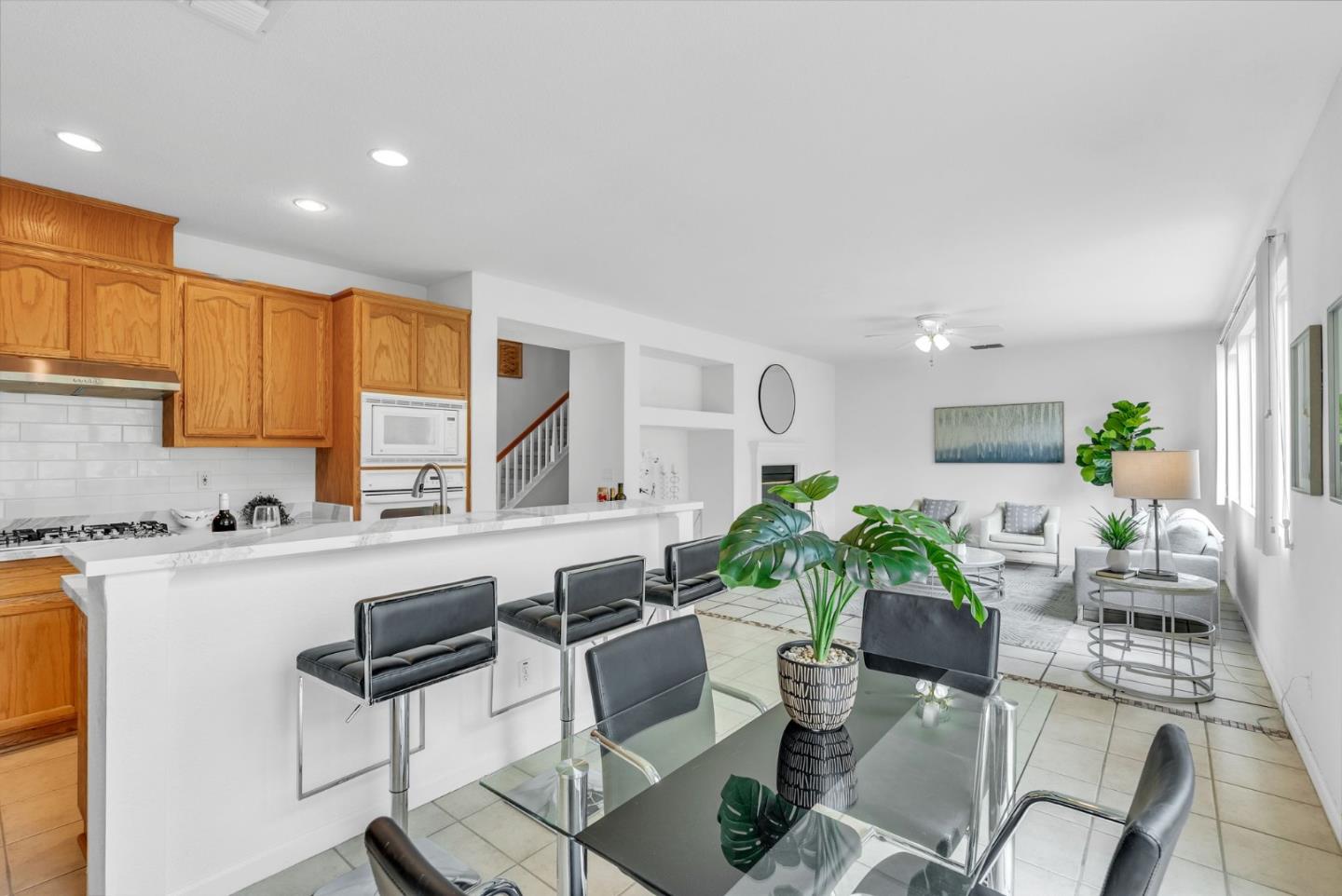 2527 Cambridge Drive