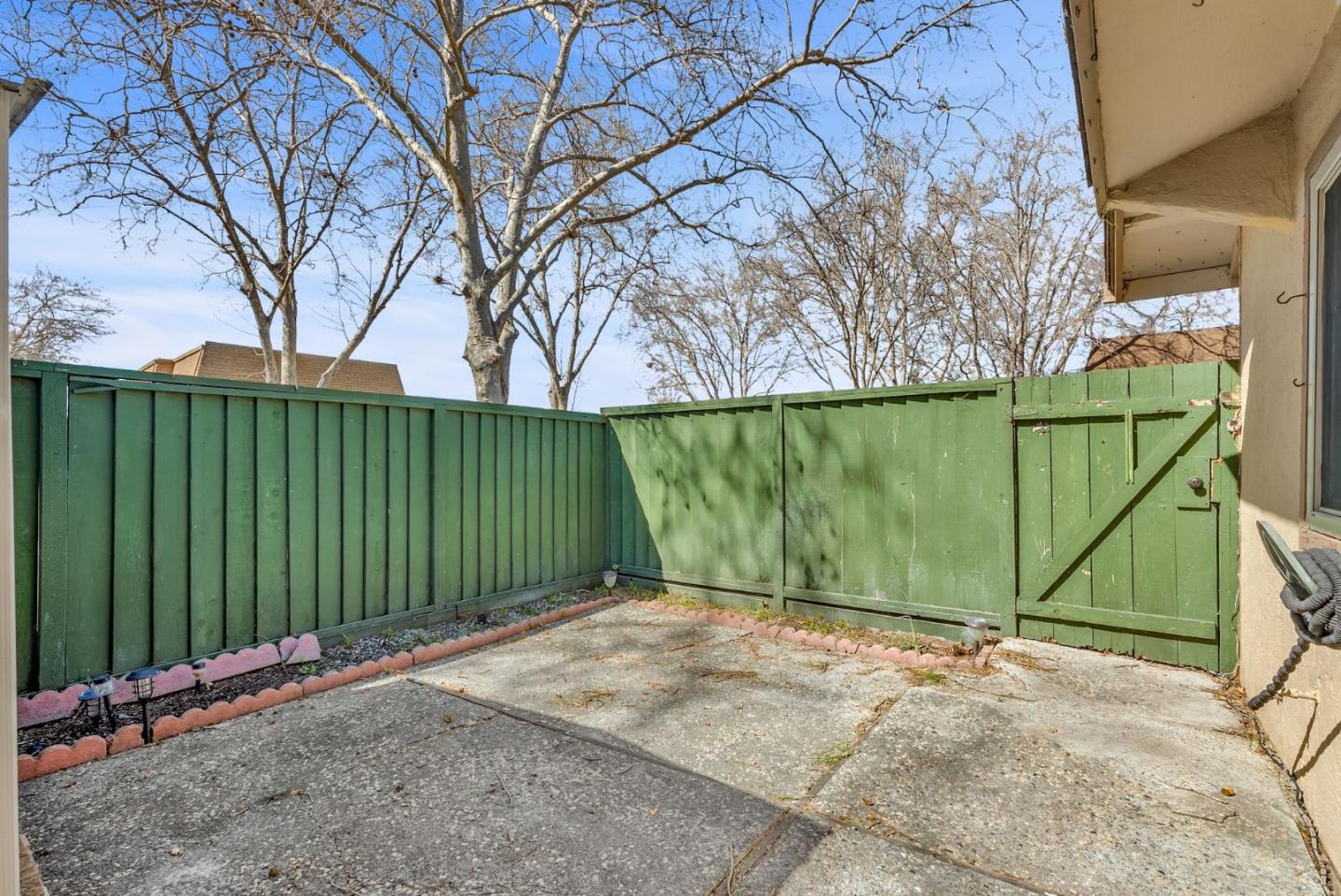 27836 Hummingbird Court