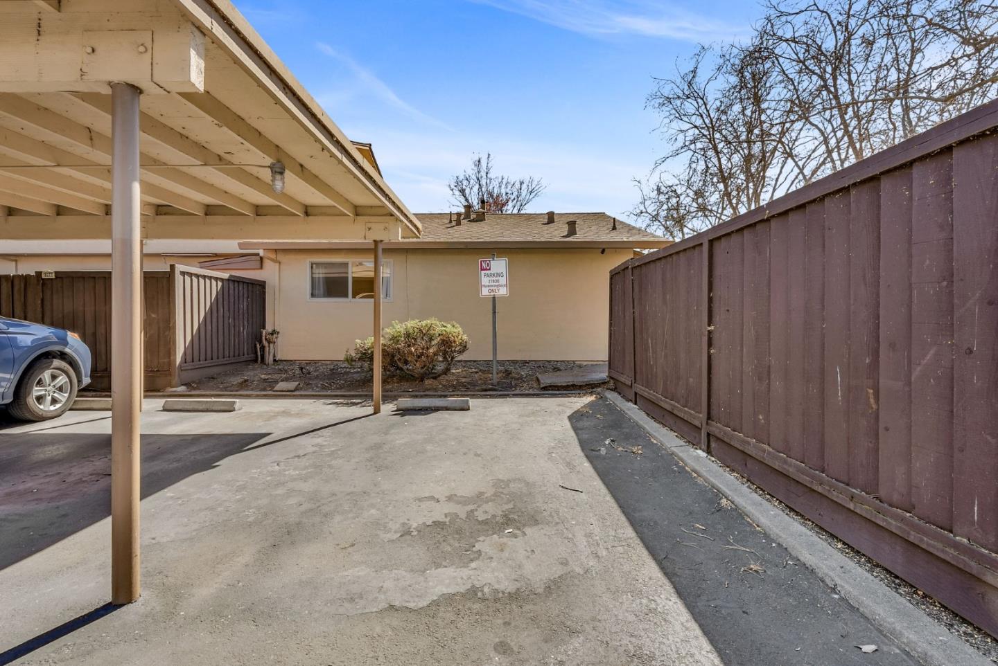 27836 Hummingbird Court