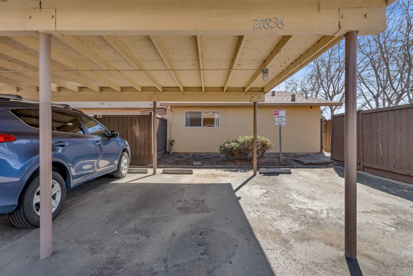 27836 Hummingbird Court