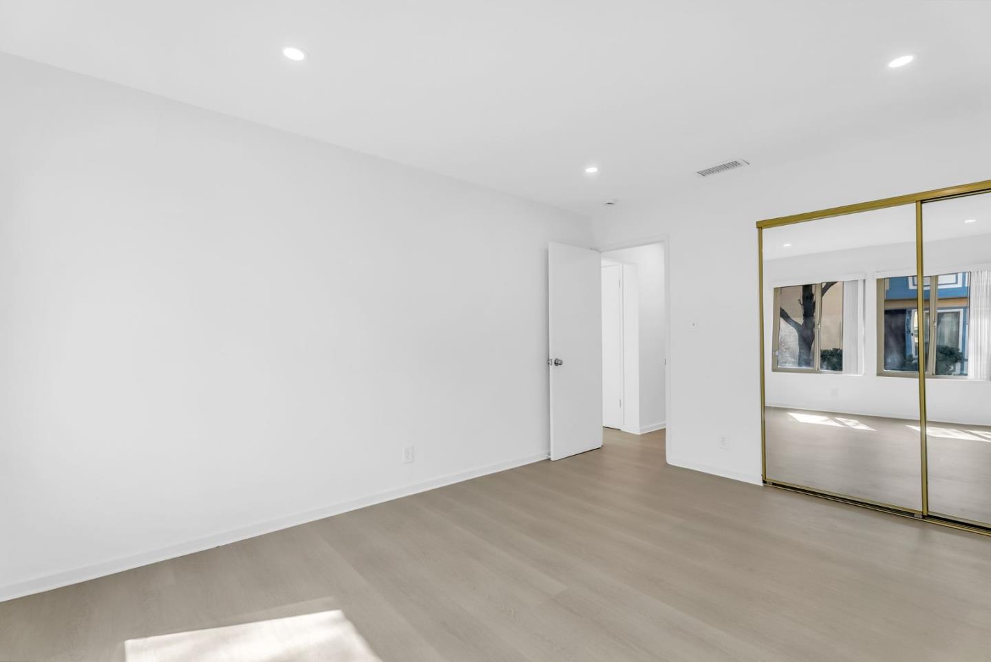 27836 Hummingbird Court