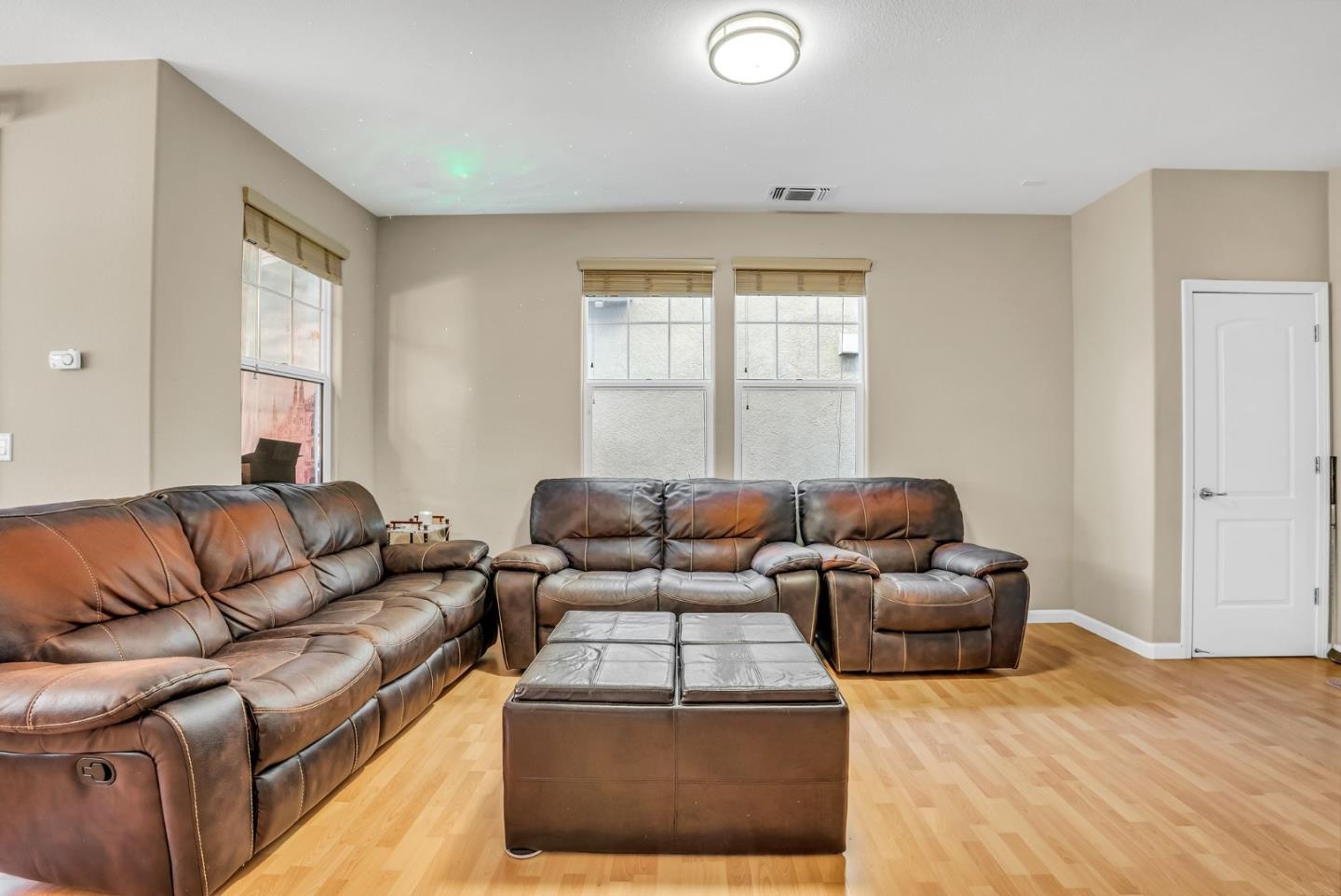 8048 Carlisle Way