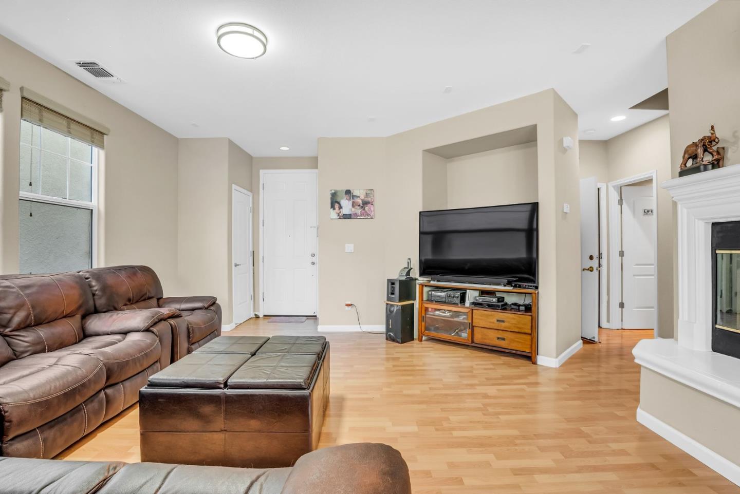 8048 Carlisle Way