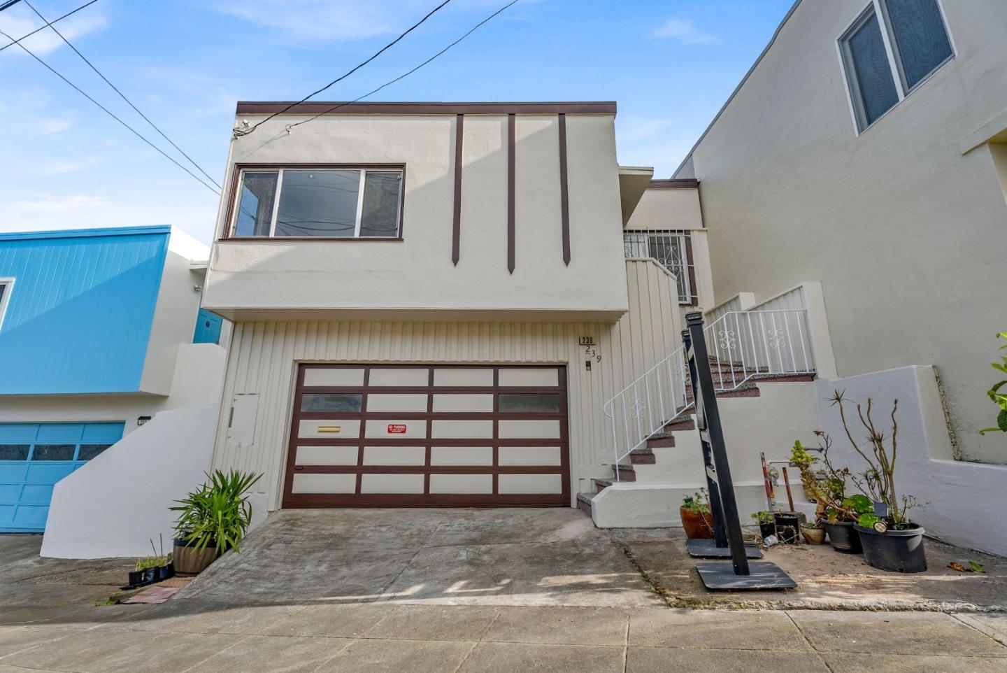 239 Alexander Avenue