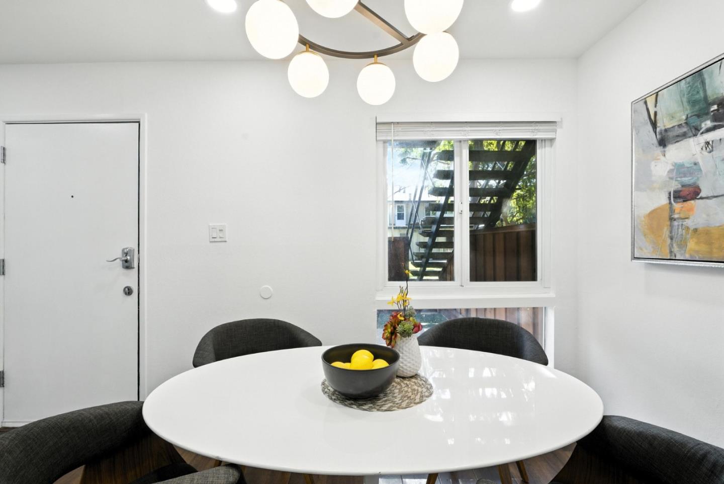 3015 Los Prados Street 114