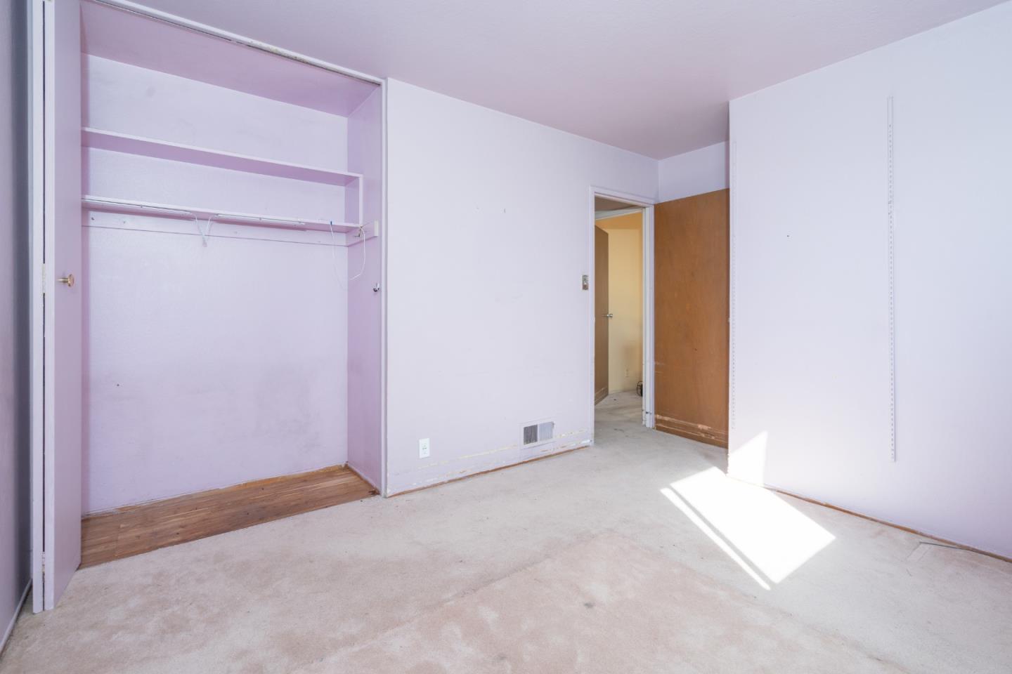 305 Lakeshire Drive