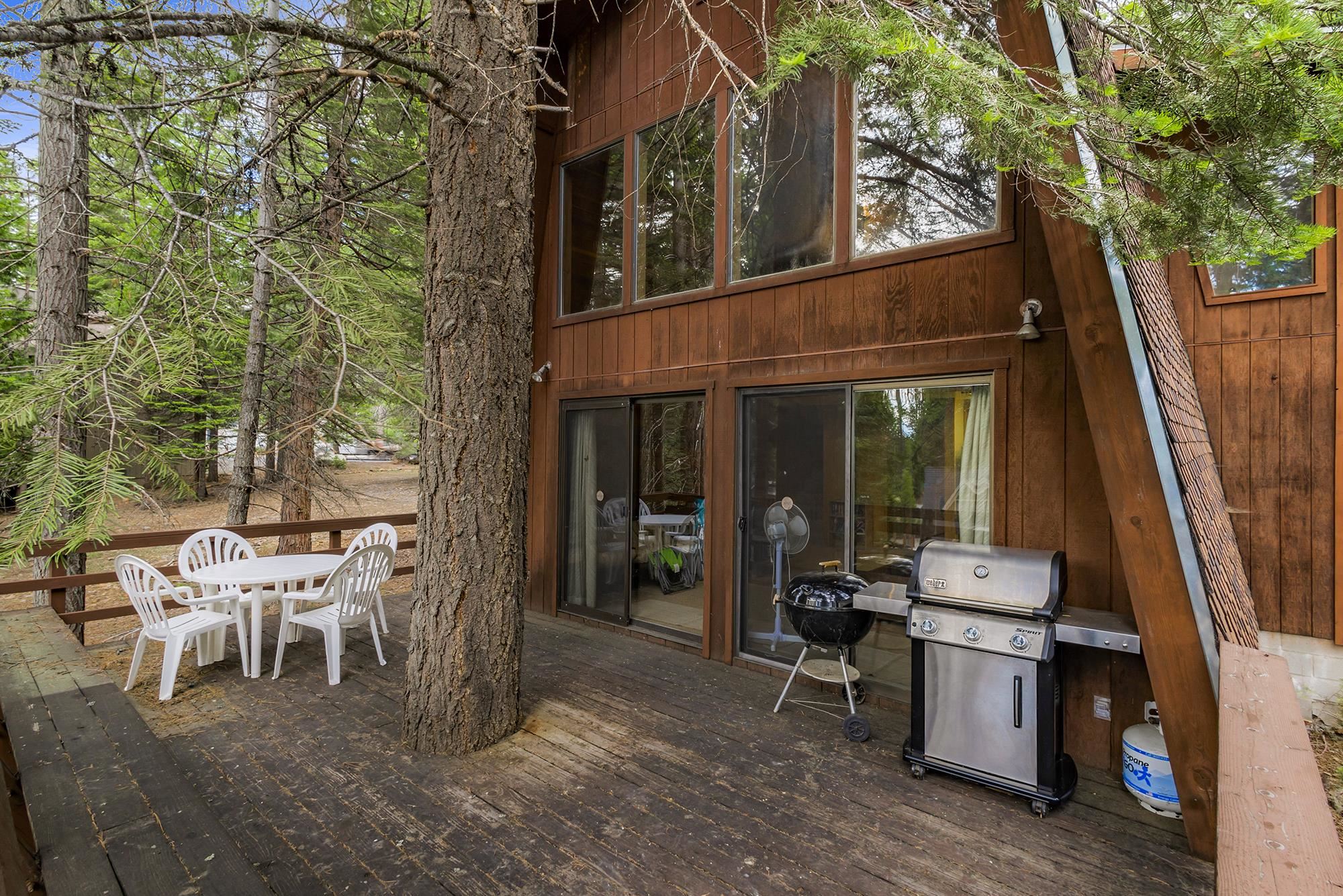 1137 Lassen View Drive