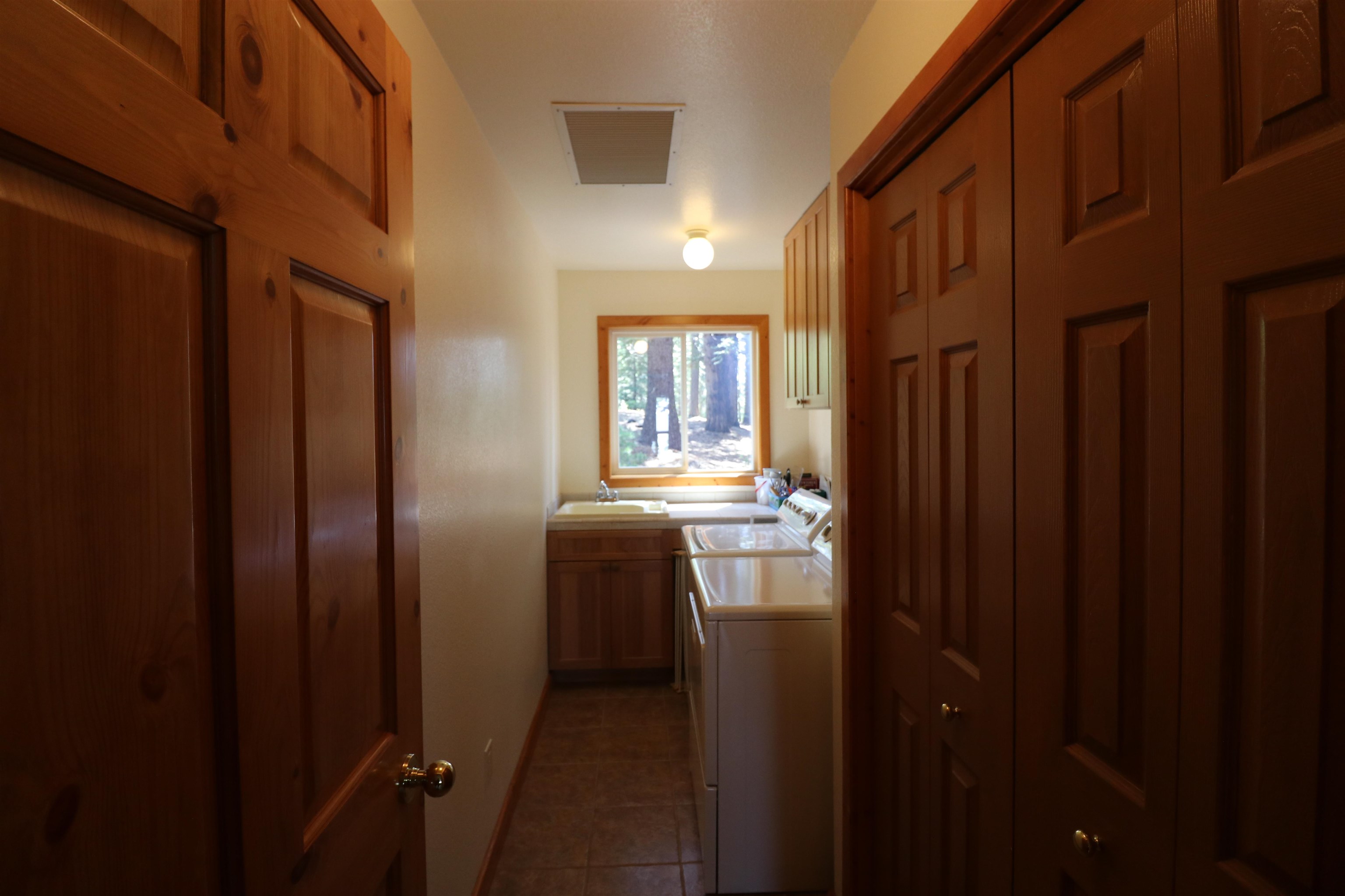 615 W Burnt Cedar Road