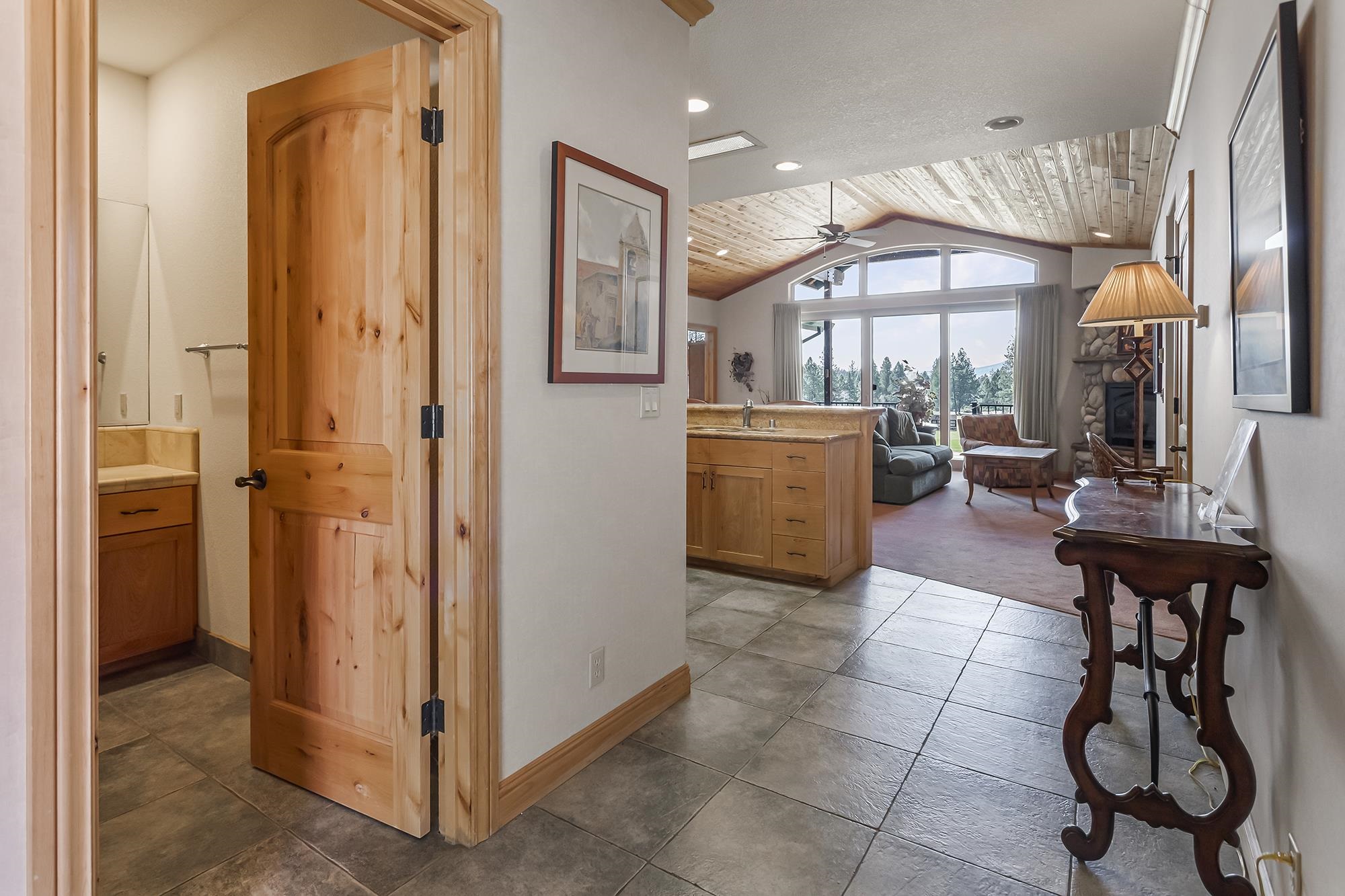 103 Highwood Circle
