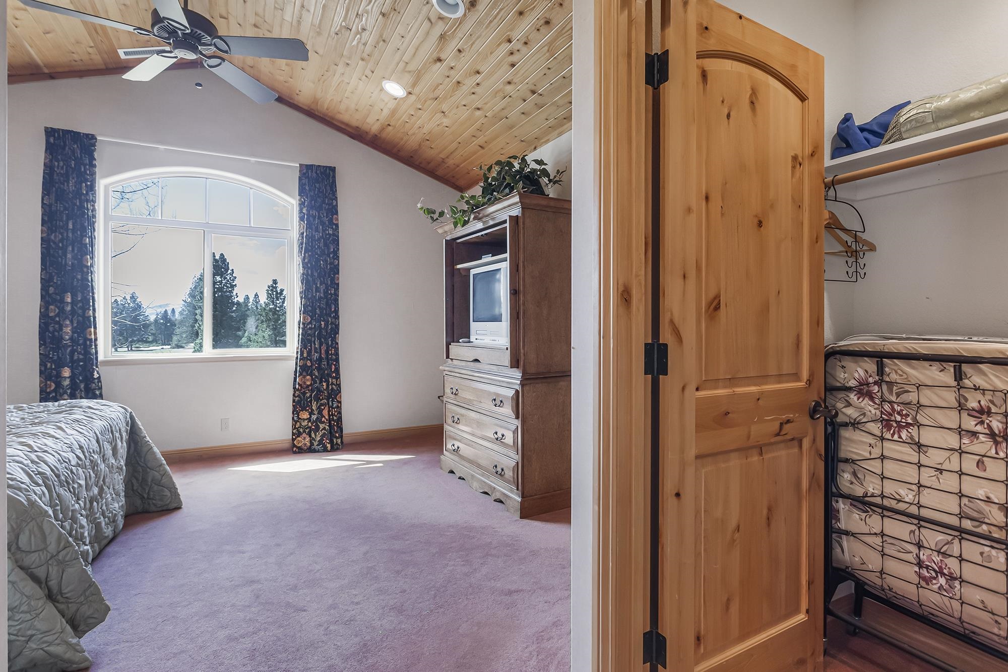 103 Highwood Circle