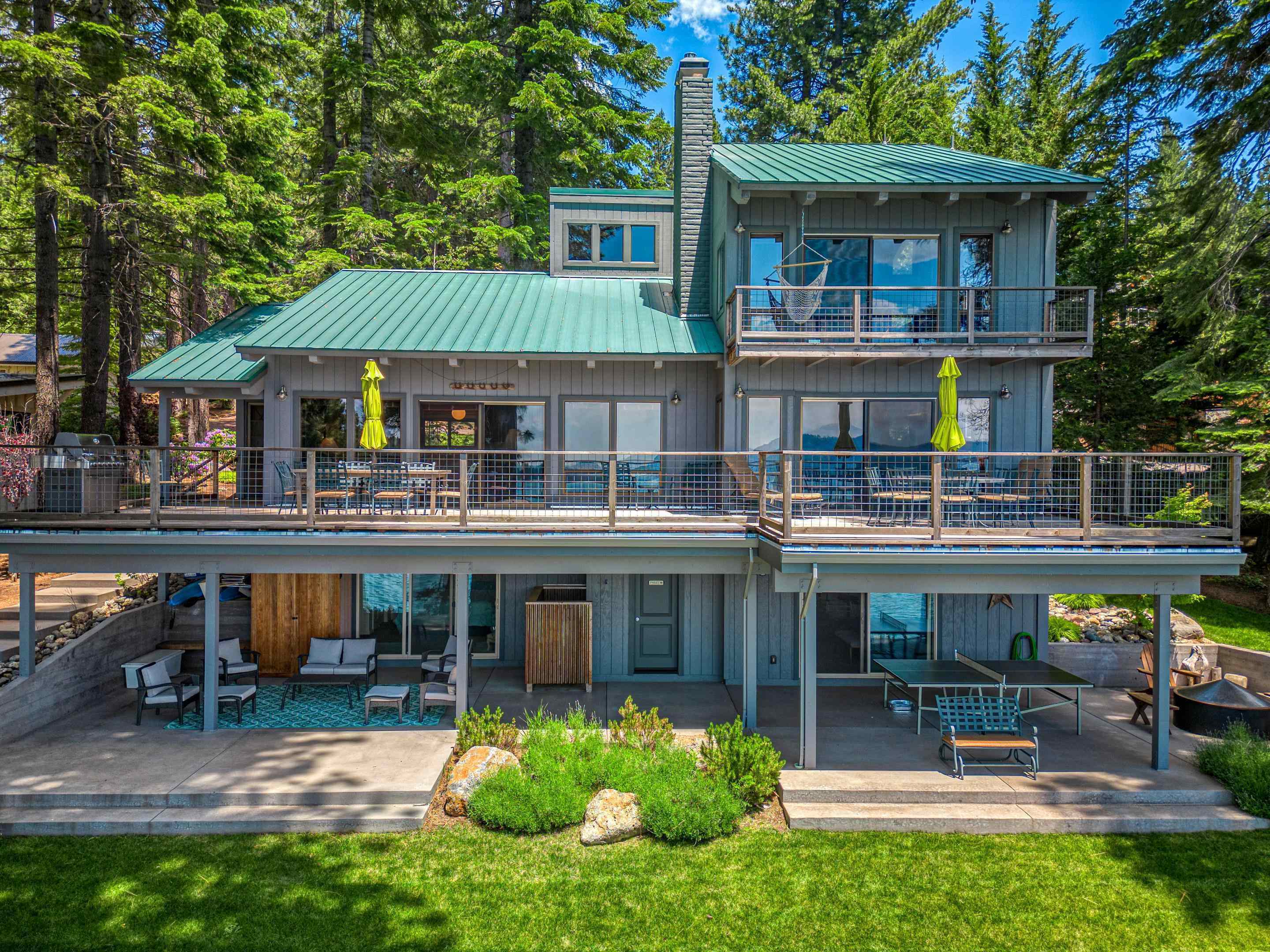 144 Peninsula Drive