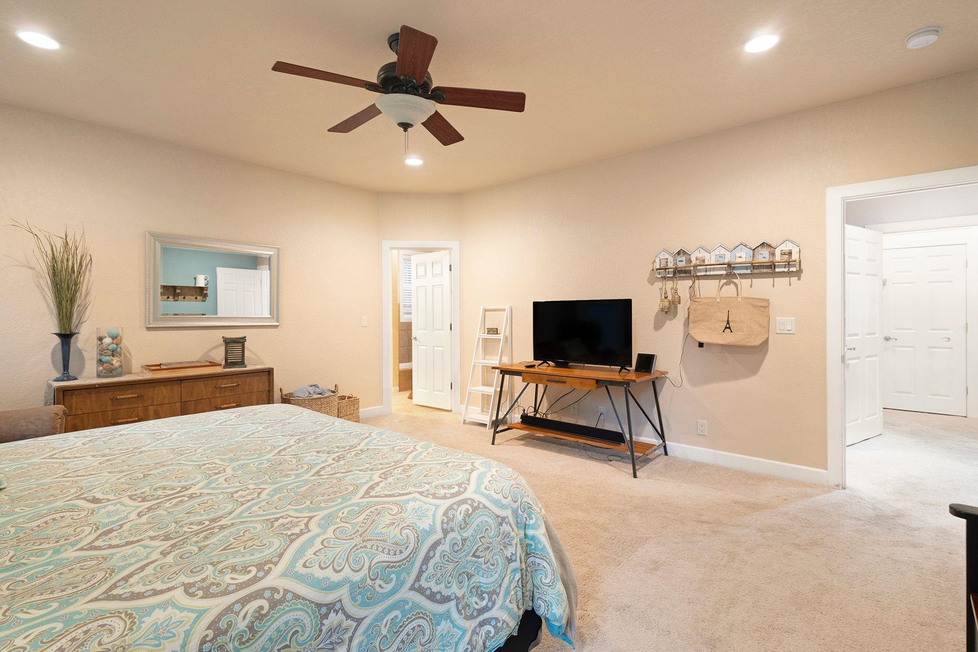 1002 Timber Ridge Road Unit: 852 Golf Club Road