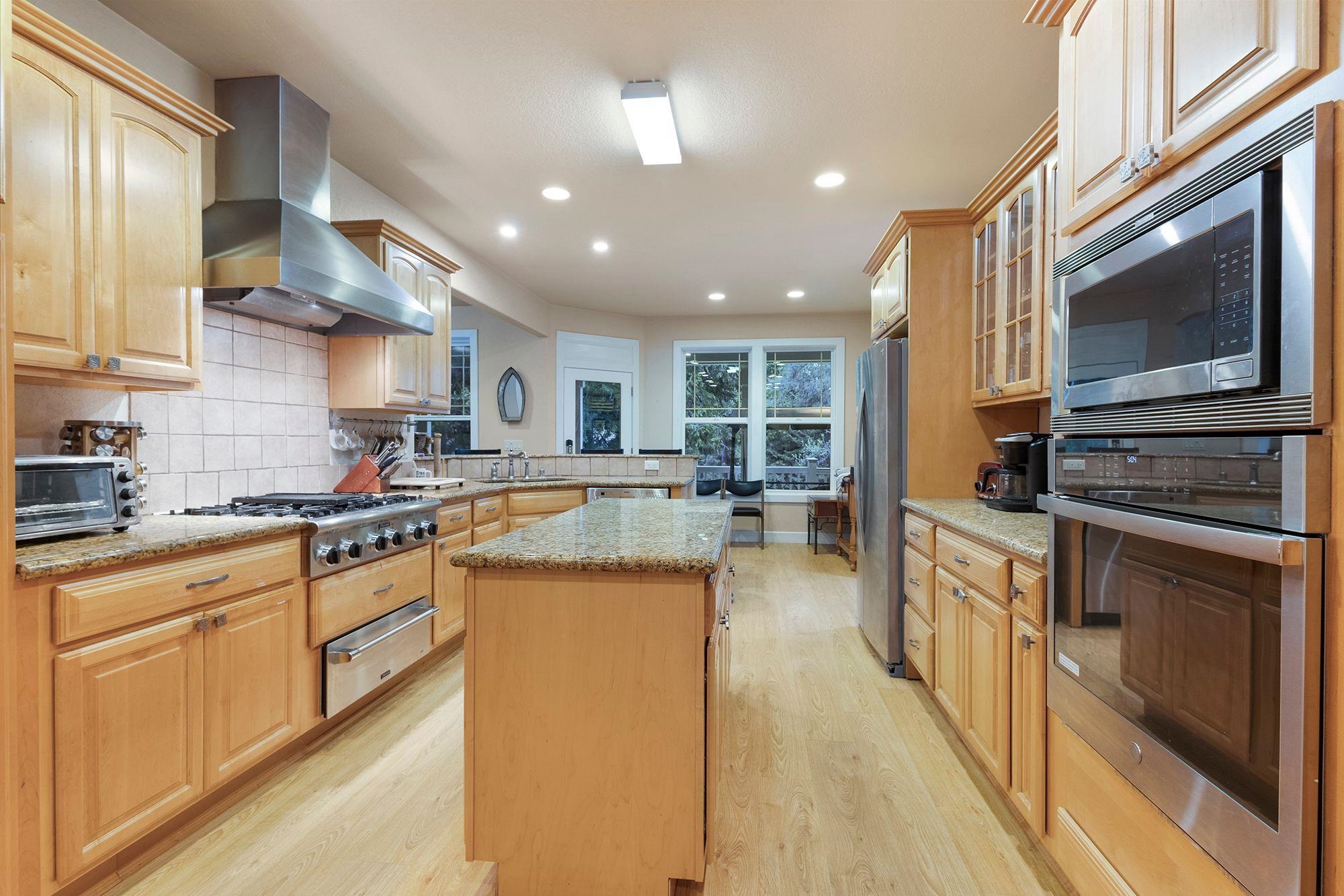 1002 Timber Ridge Road Unit: 852 Golf Club Road