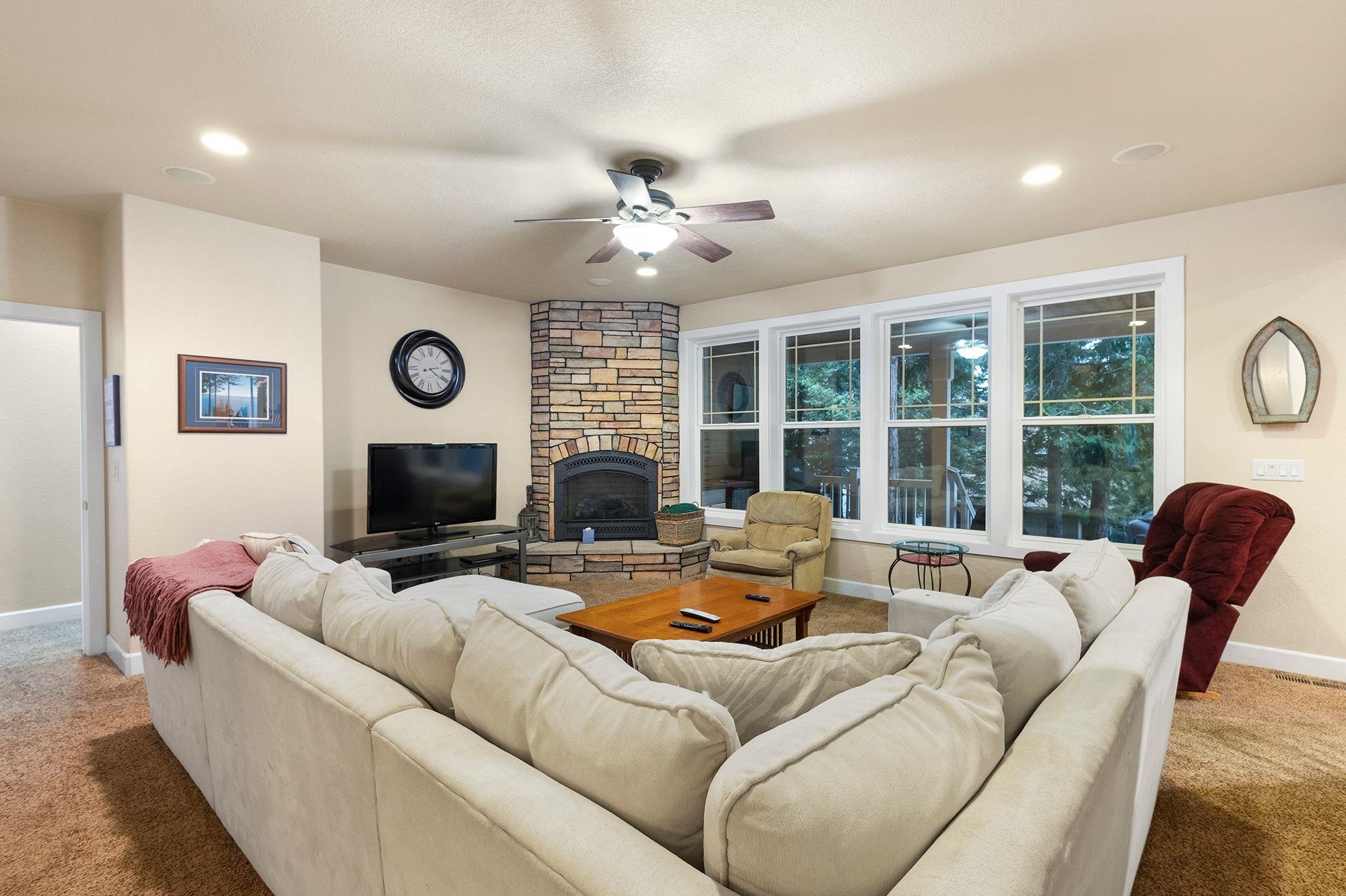 1002 Timber Ridge Road Unit: 852 Golf Club Road