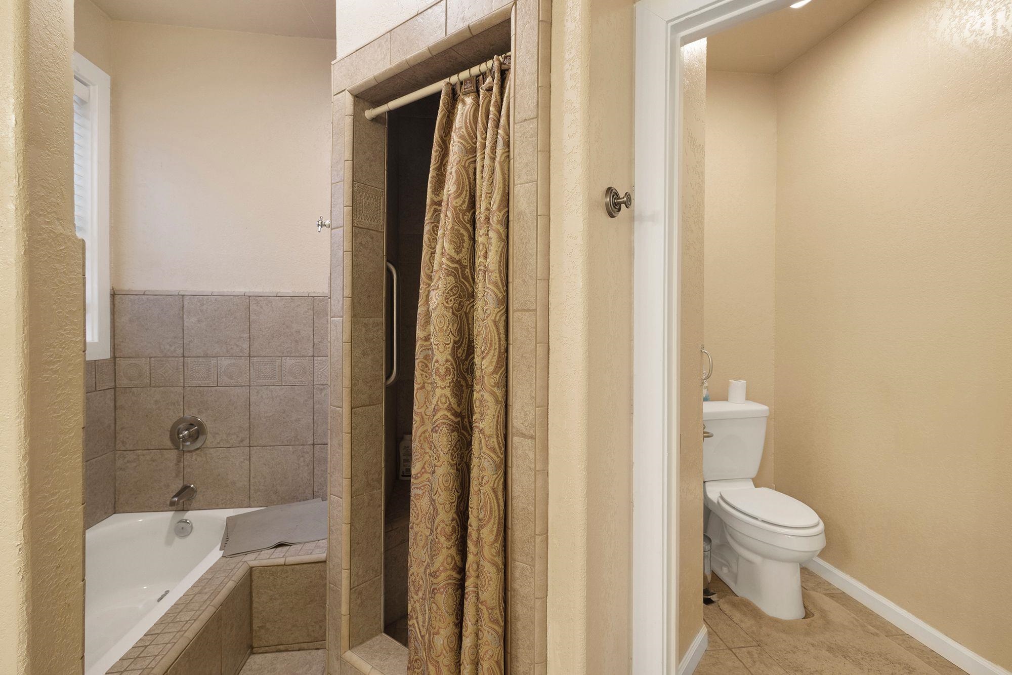 1002 Timber Ridge Road Unit: 852 Golf Club Road