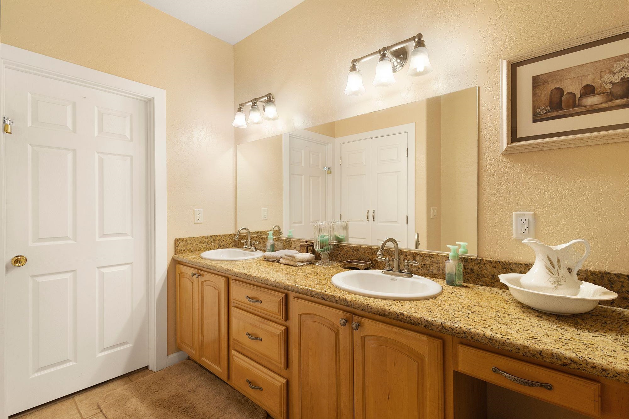 1002 Timber Ridge Road Unit: 852 Golf Club Road