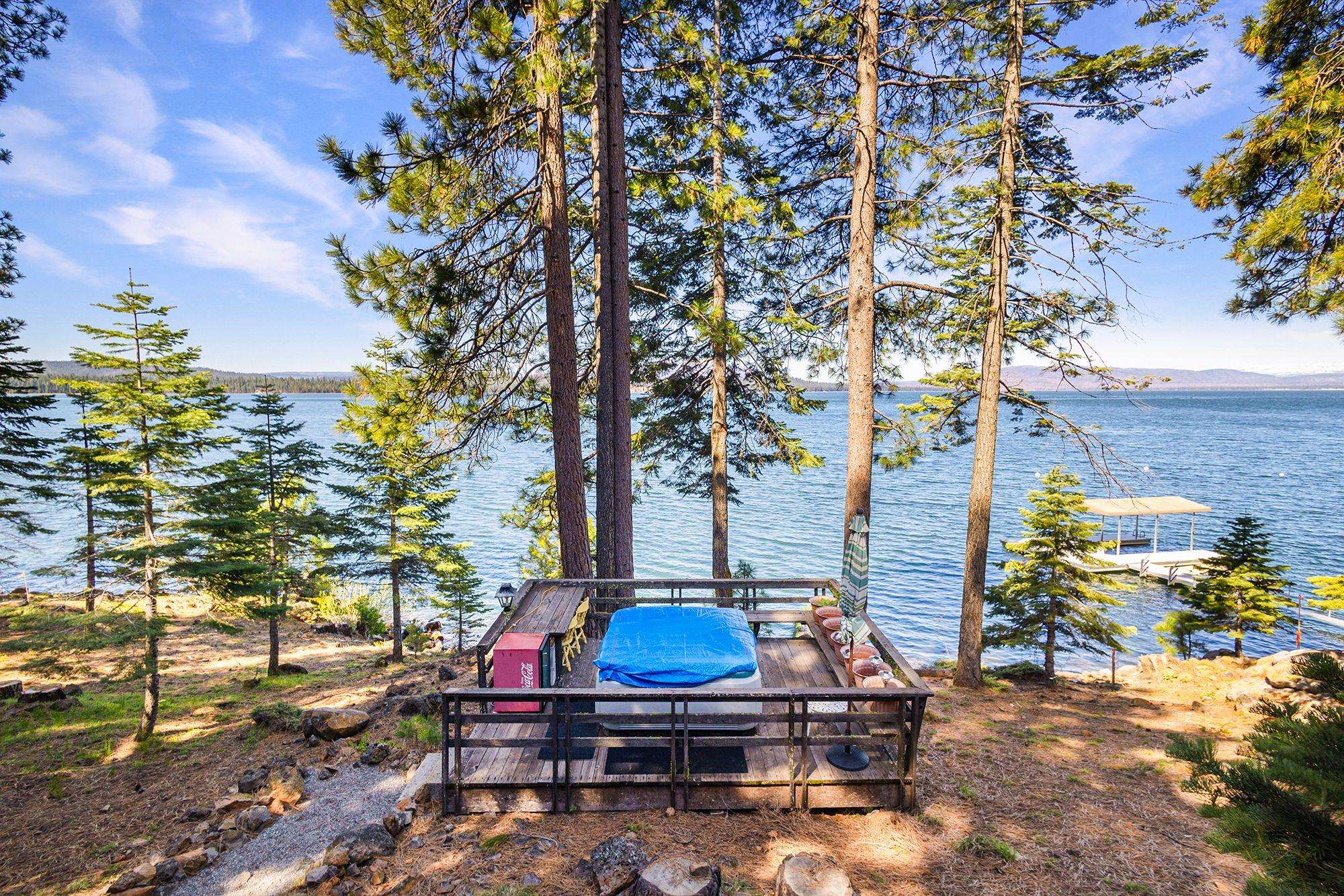 1225 Driftwood Cove Road