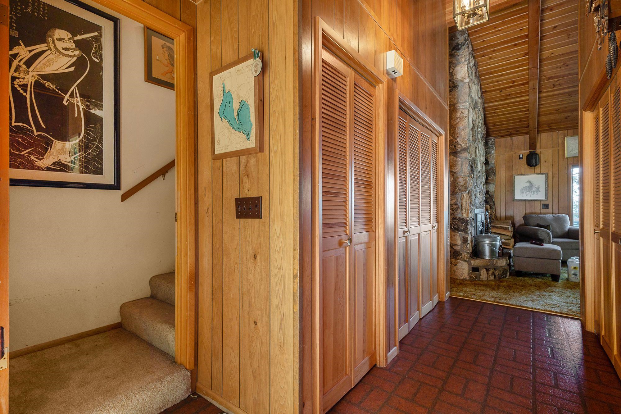 1225 Driftwood Cove Road