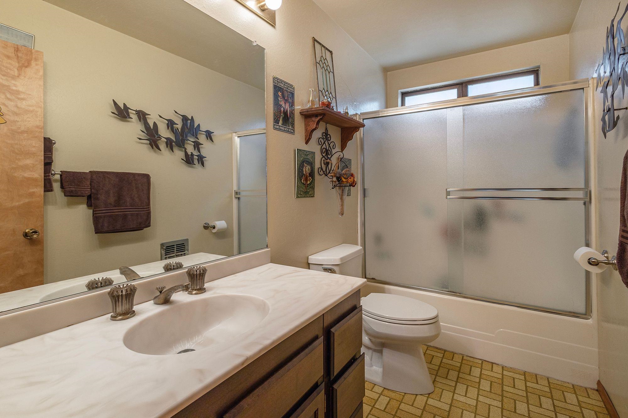 1225 Driftwood Cove Road