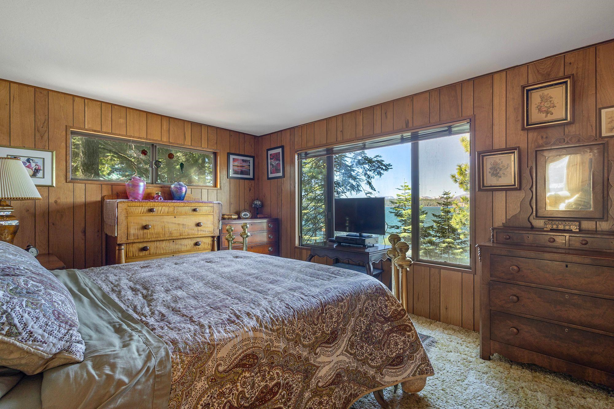 1225 Driftwood Cove Road