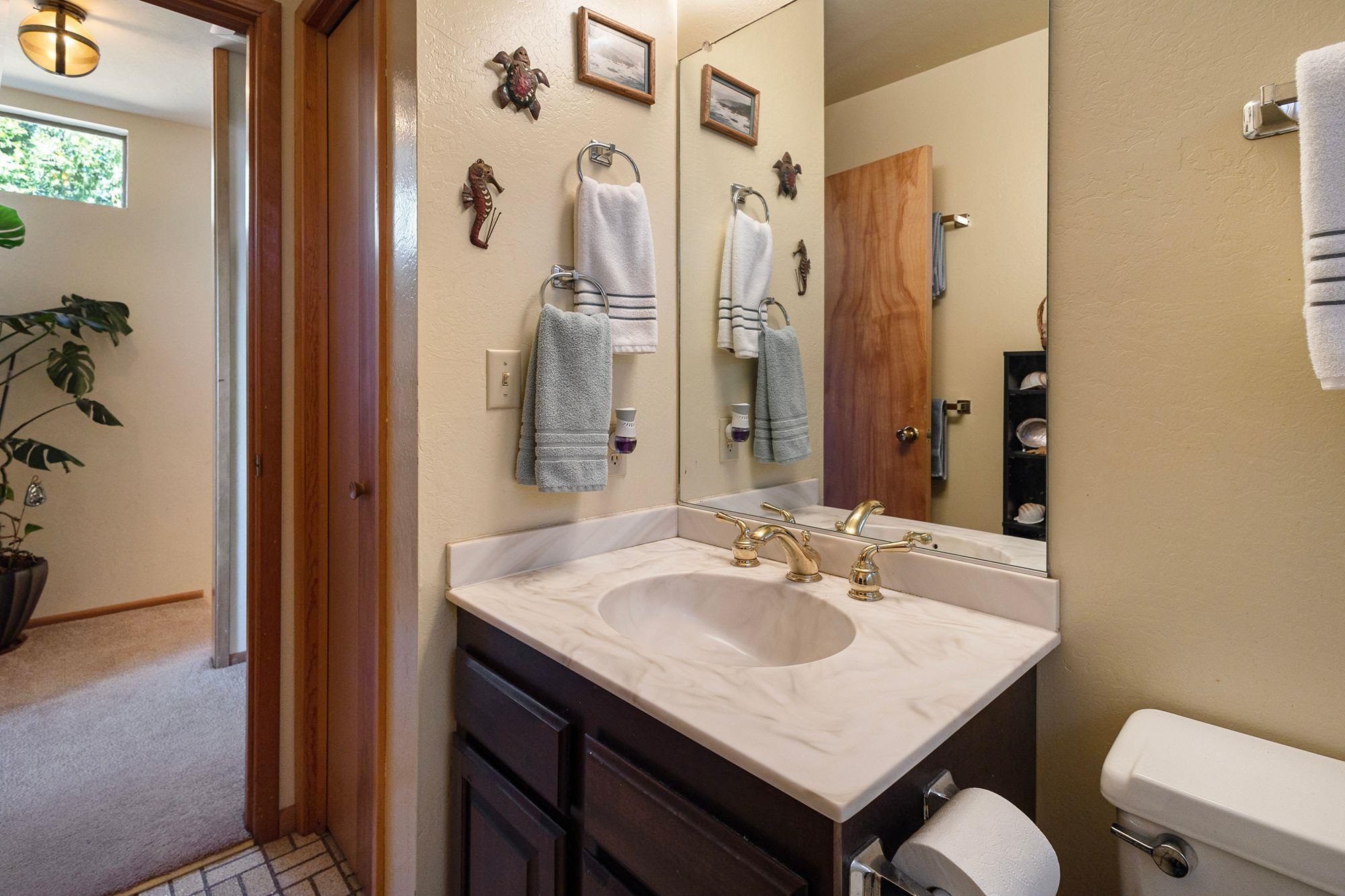 1225 Driftwood Cove Road