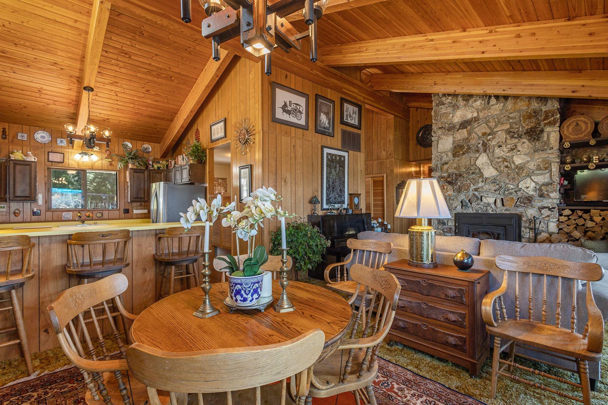 1225 Driftwood Cove Road