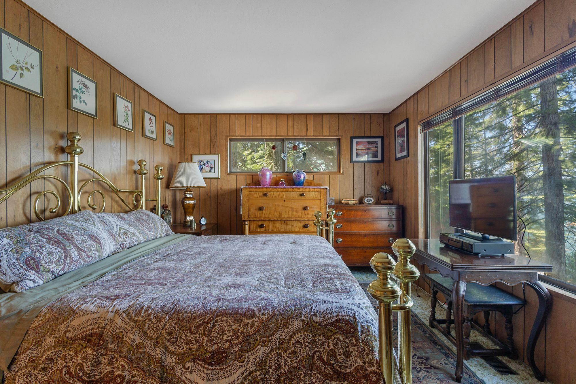 1225 Driftwood Cove Road