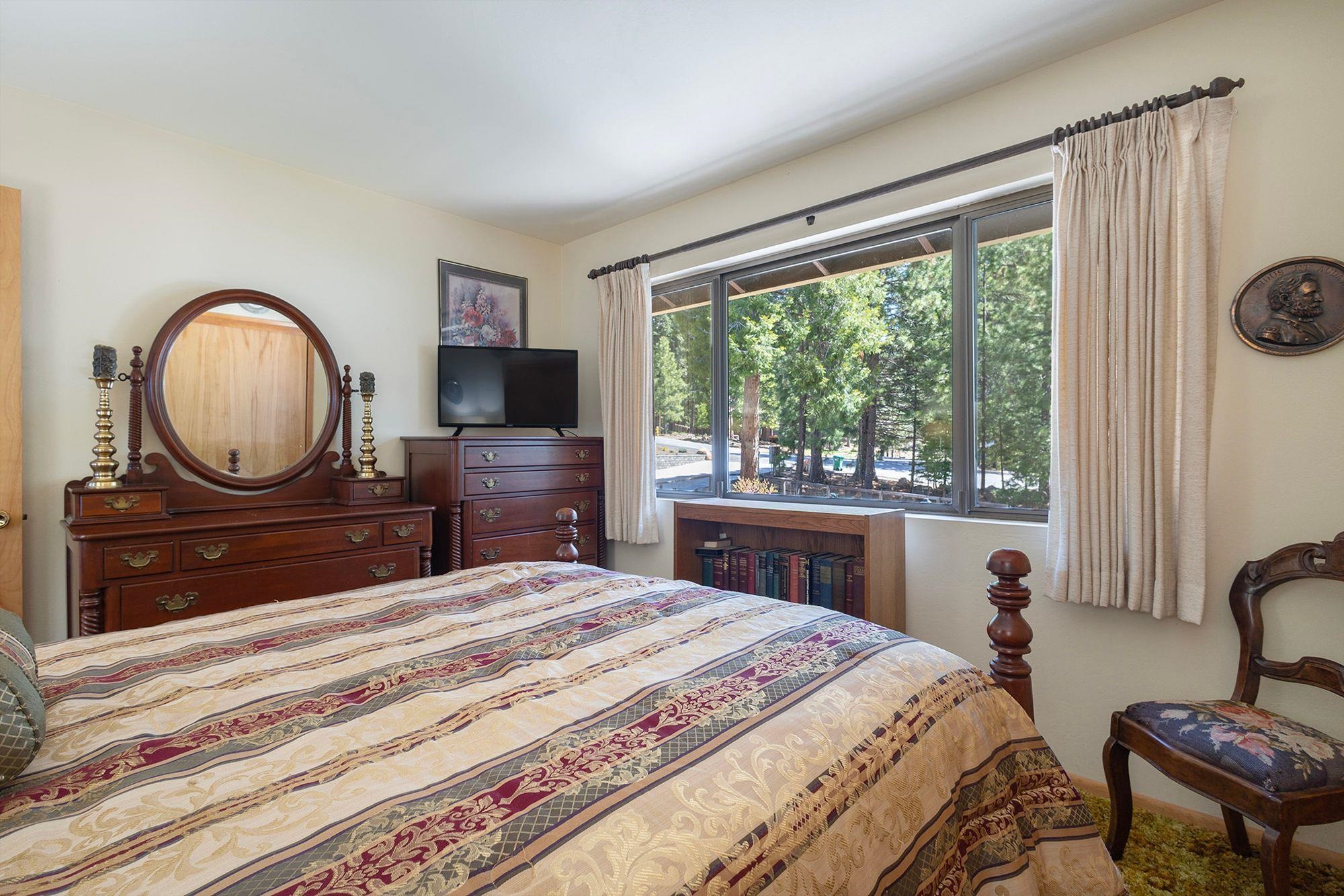 1225 Driftwood Cove Road