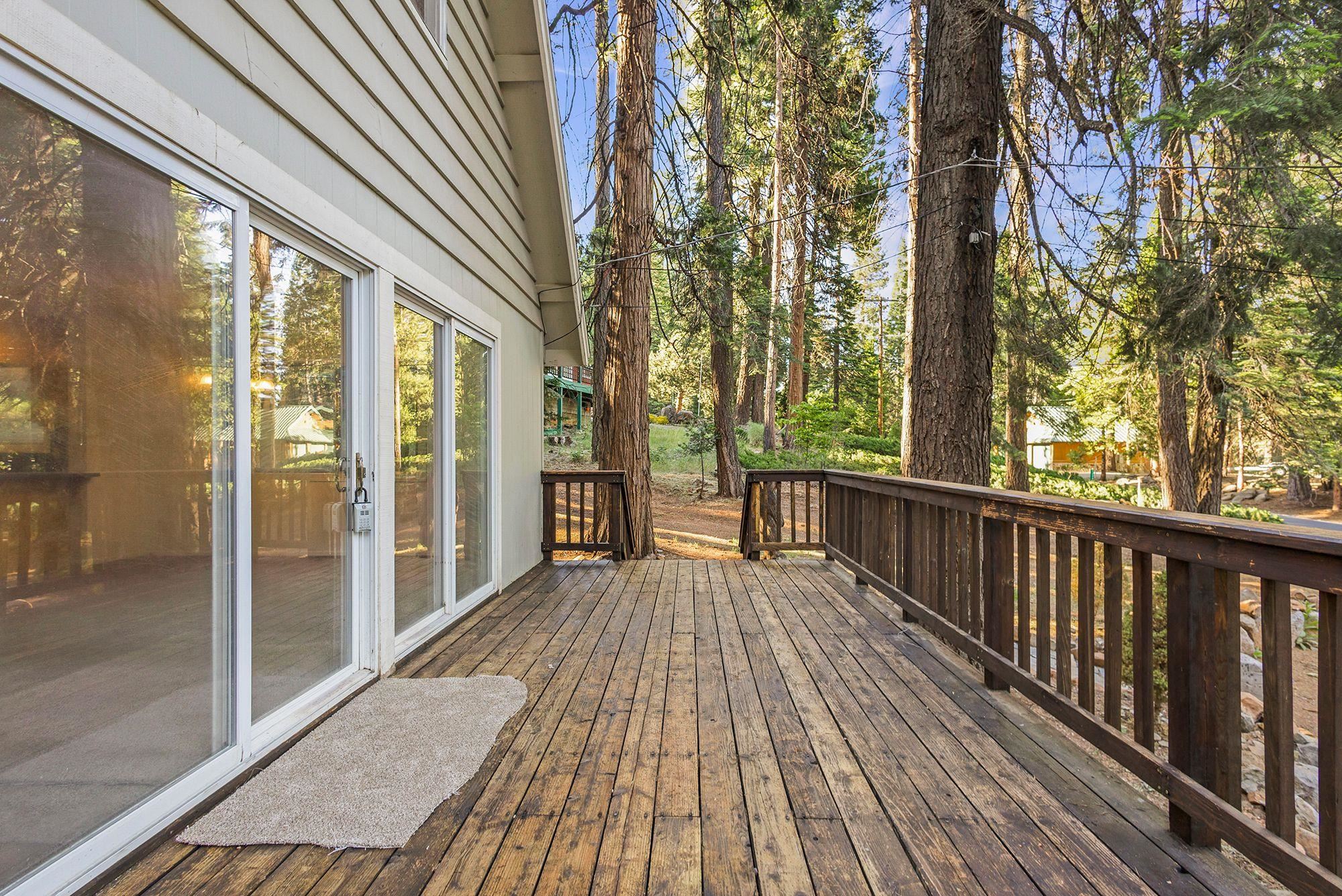 1231 Peninsula Drive