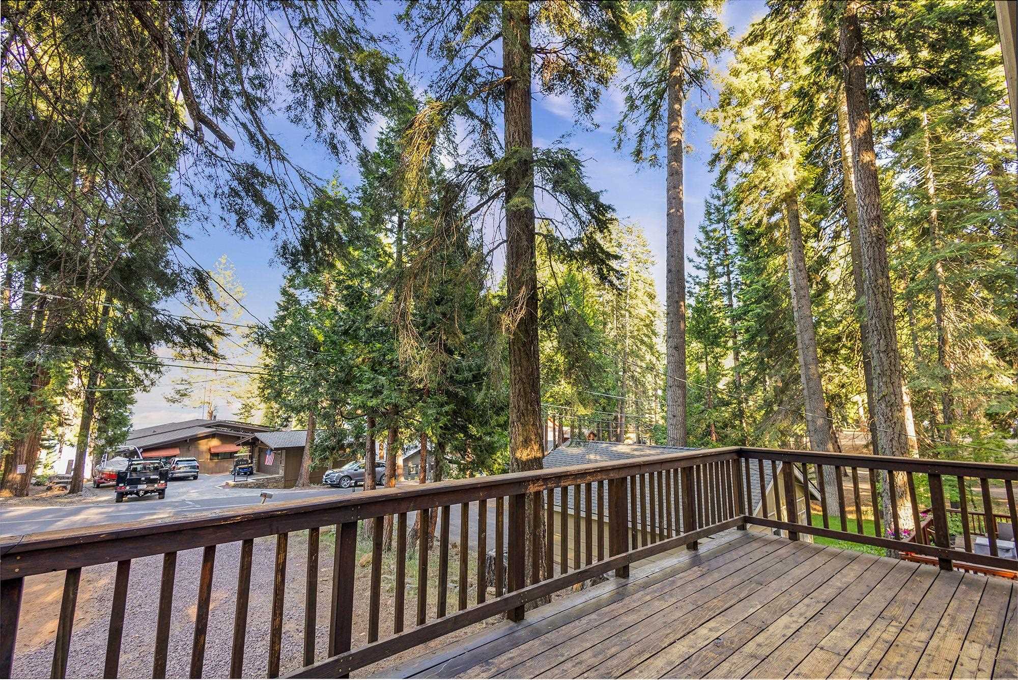 1231 Peninsula Drive