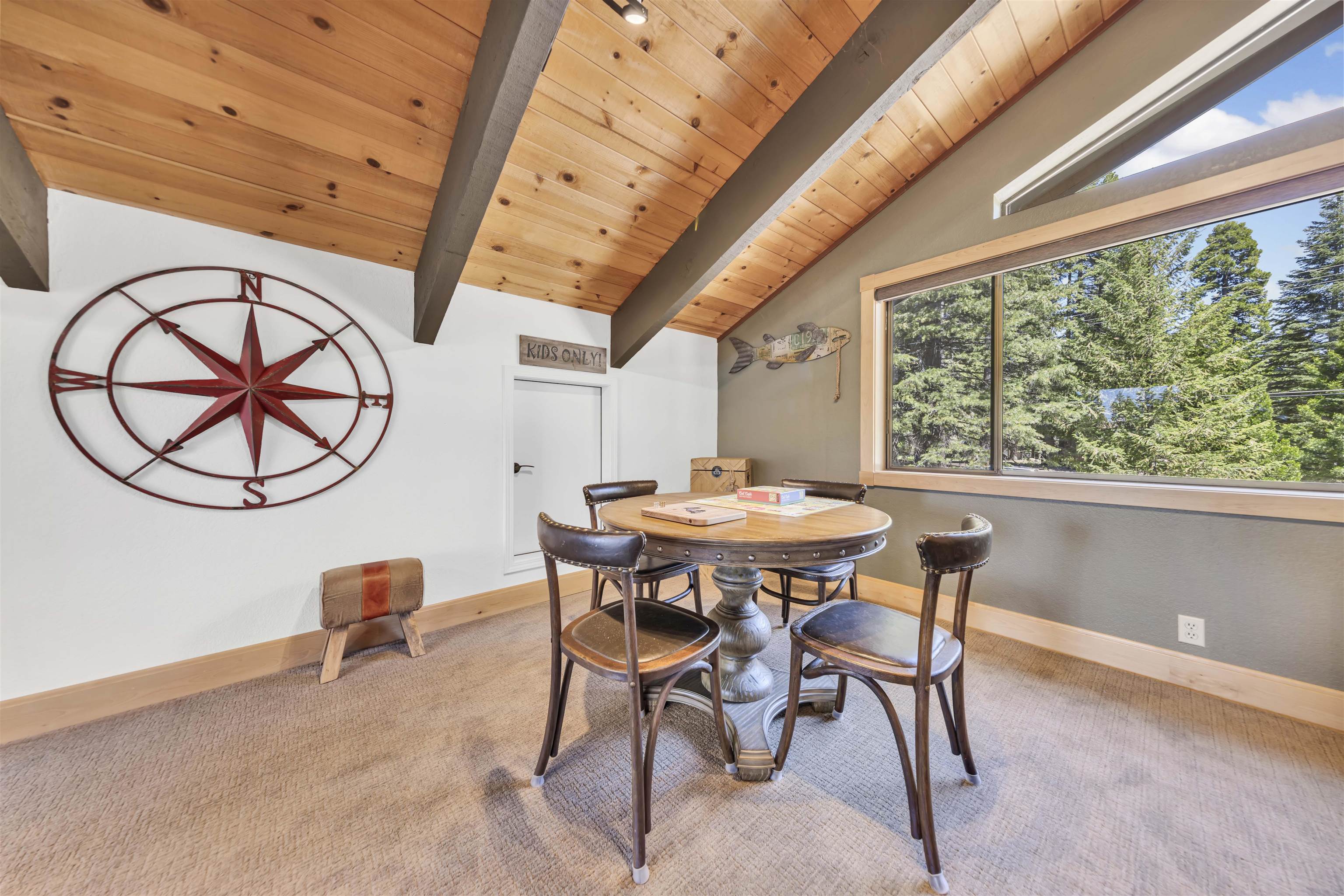 1117 Lassen View Drive