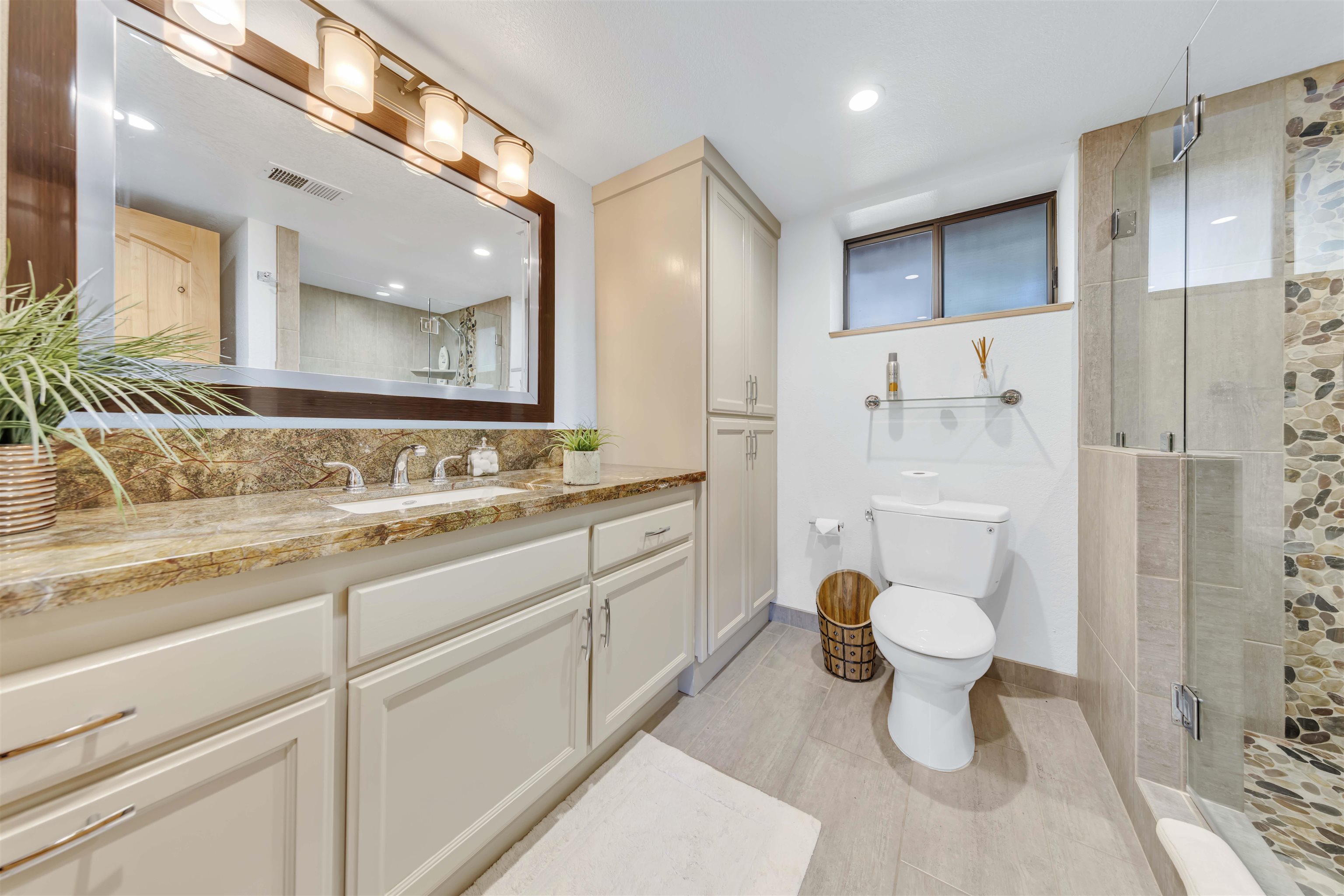 1117 Lassen View Drive