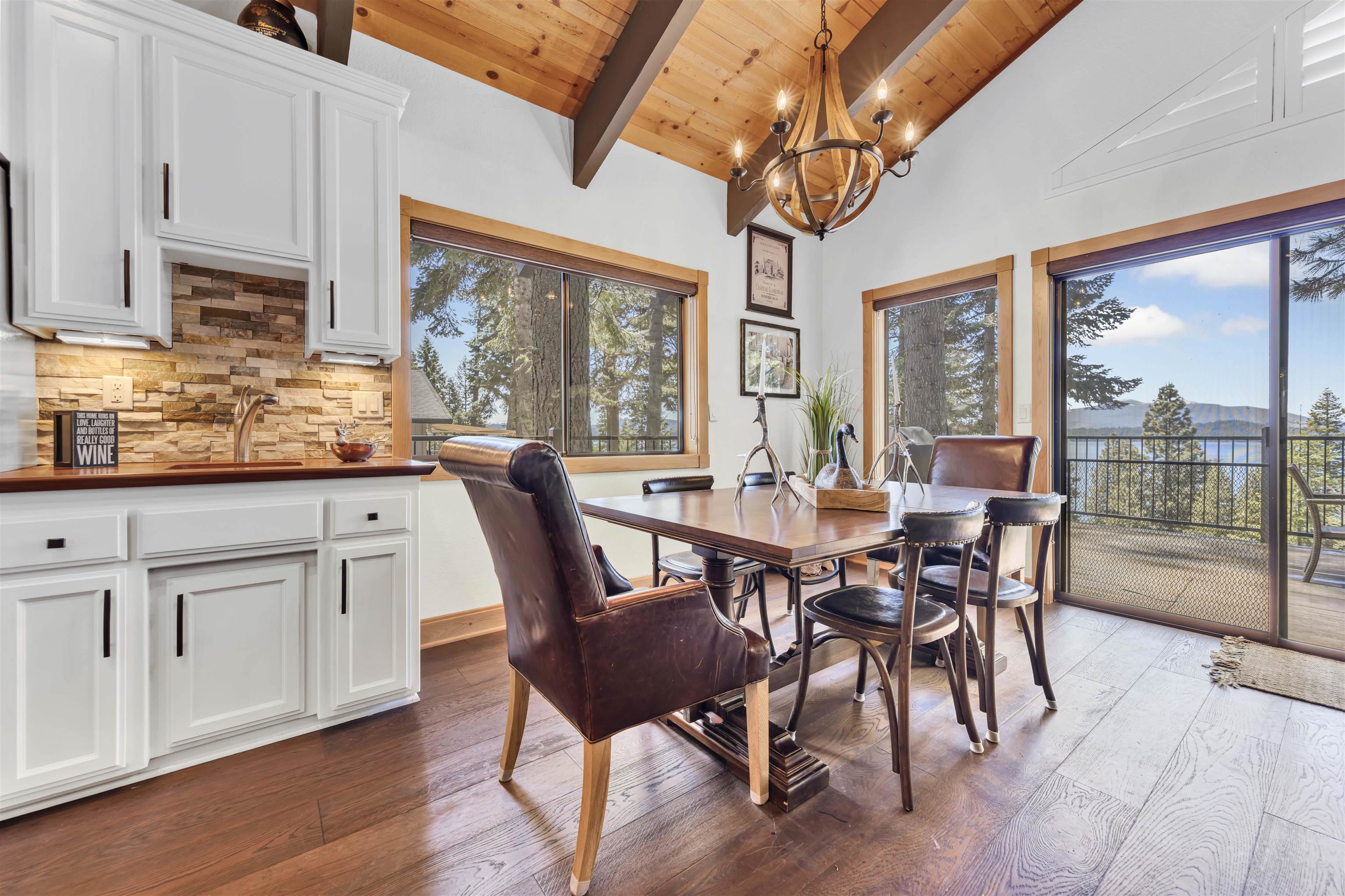 1117 Lassen View Drive