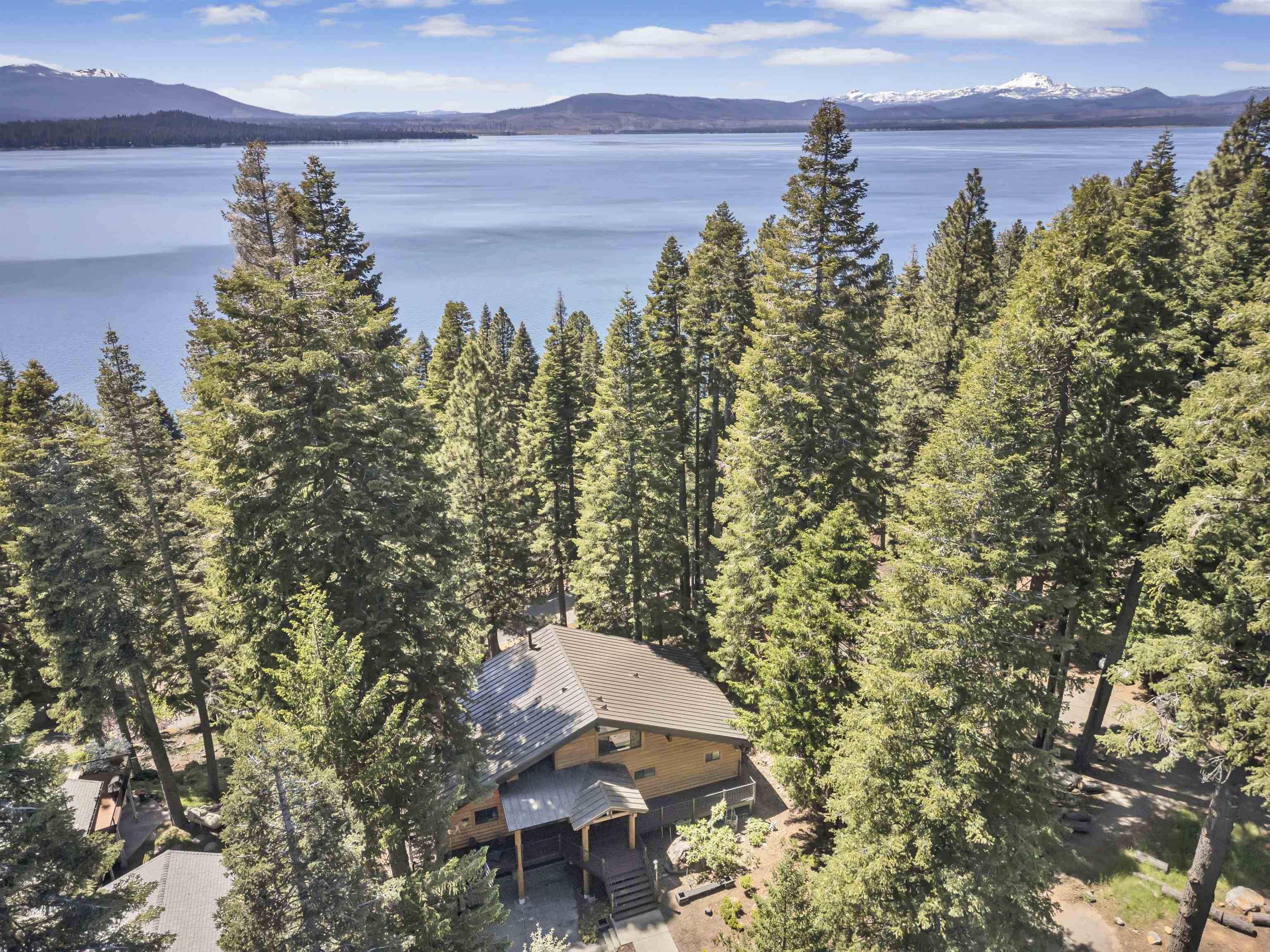 1117 Lassen View Drive