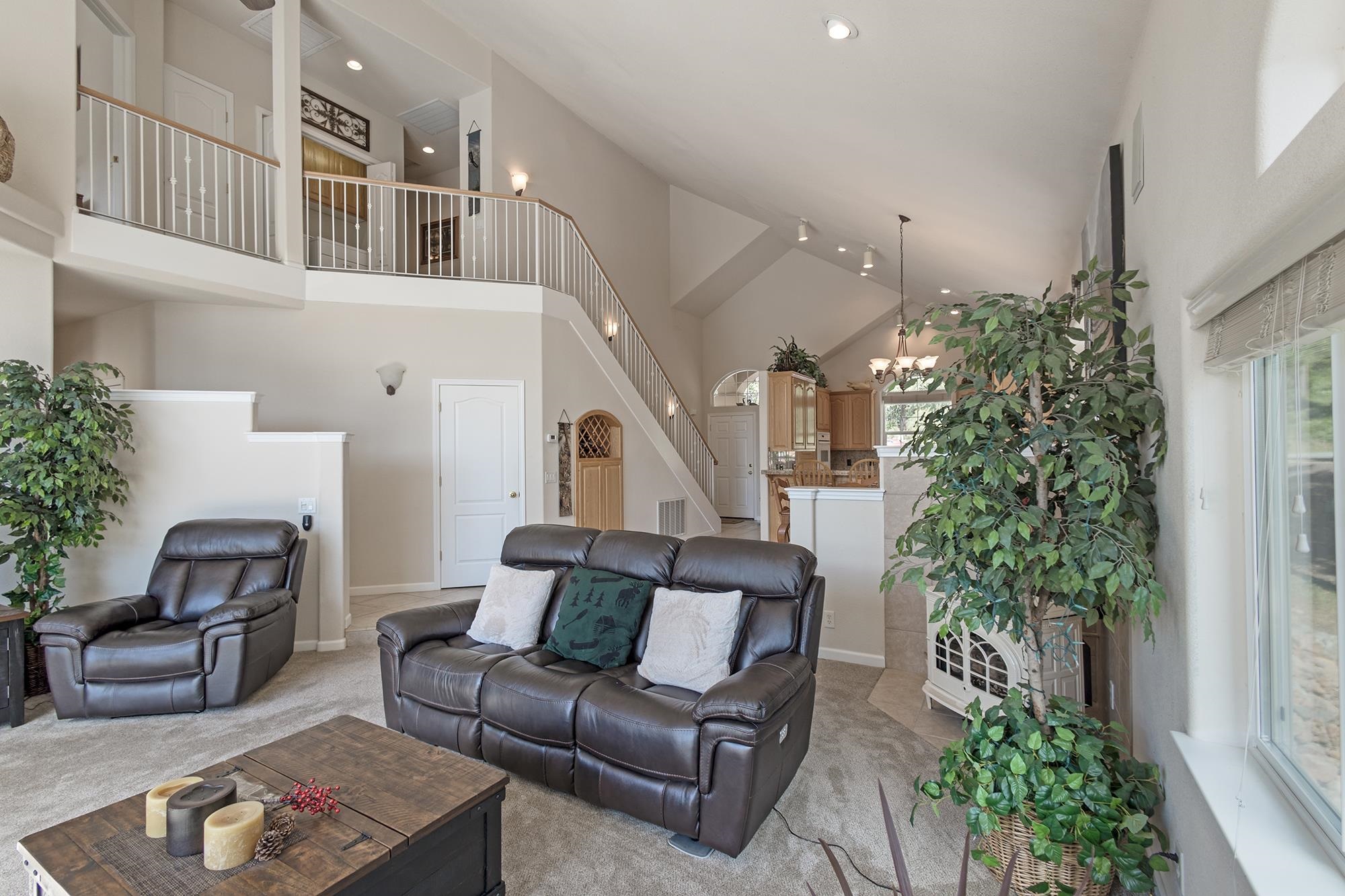 65 River Bend Way