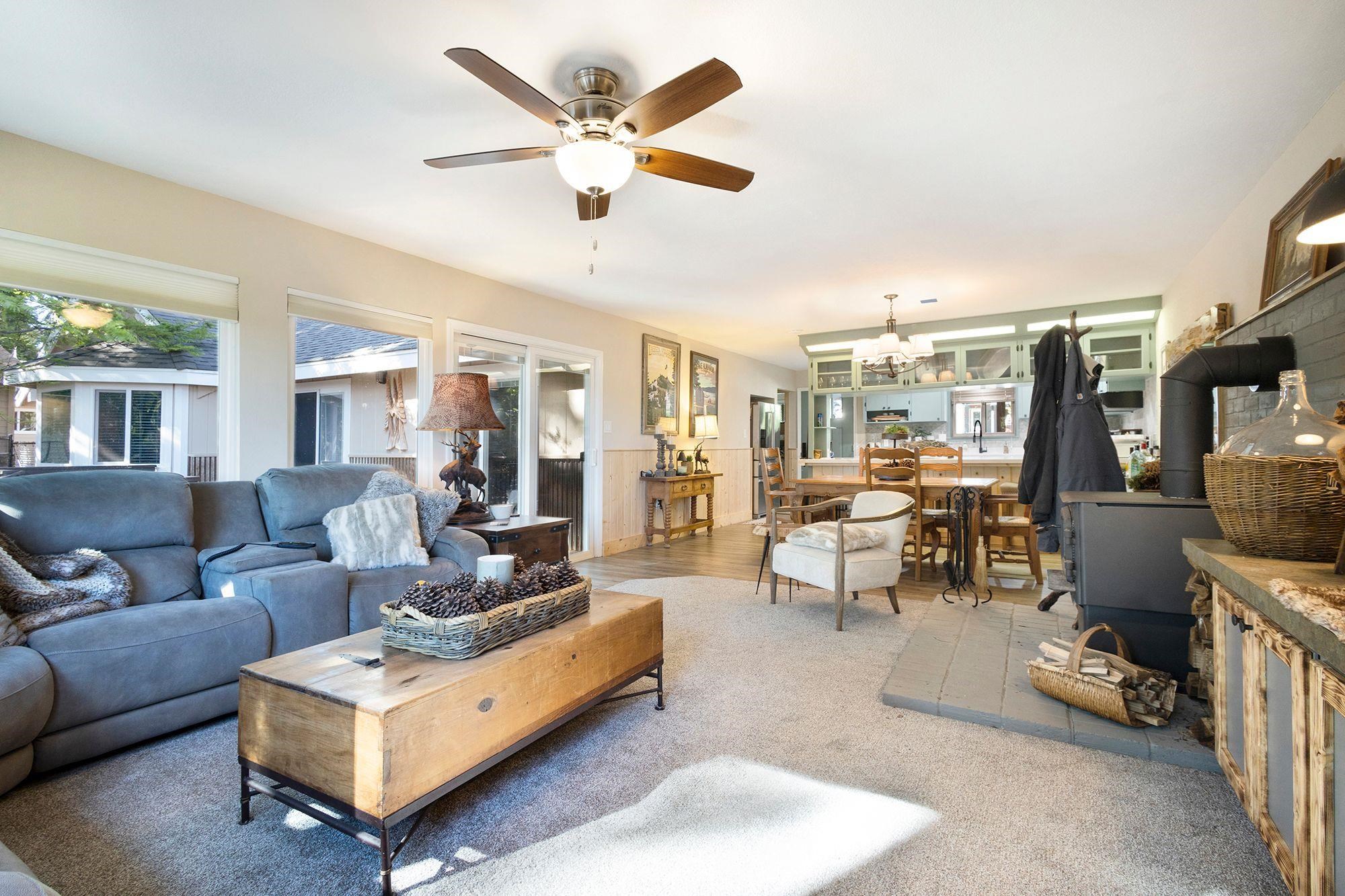 1209 Lassen View Drive